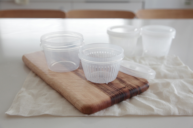 Hộp đựng thực phẩm 2 lớp 500ml dáng tròn Nakaya J000069_thumbnail_4