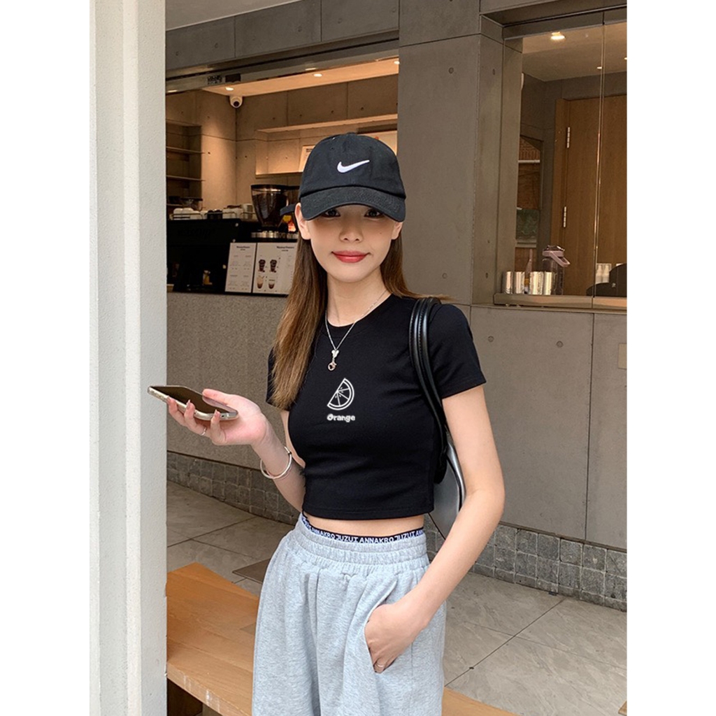 Áo croptop nữ form ôm -Áo thun kiểu dáng ngắn croptop LOZA G0113_thumbnail_6