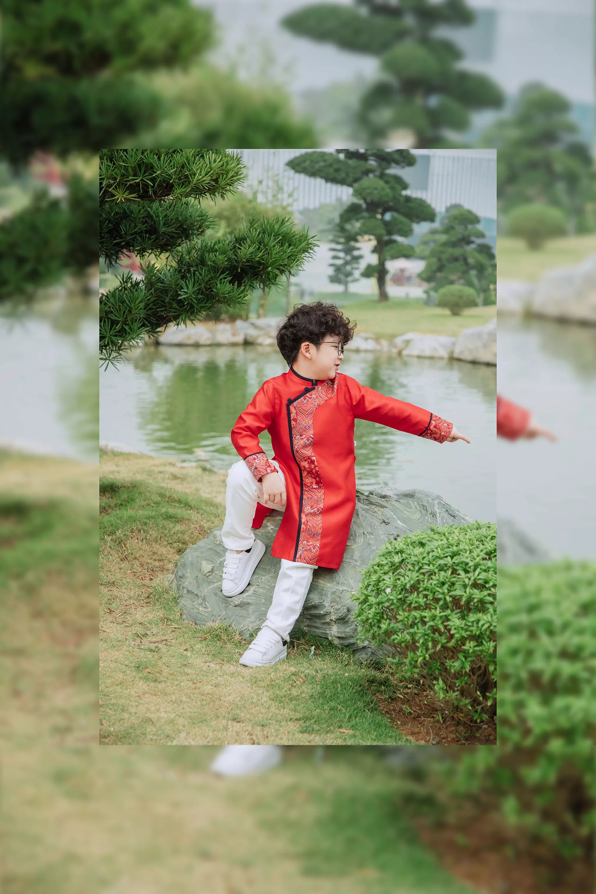 Áo dài bé trai phối gấm_thumbnail_0