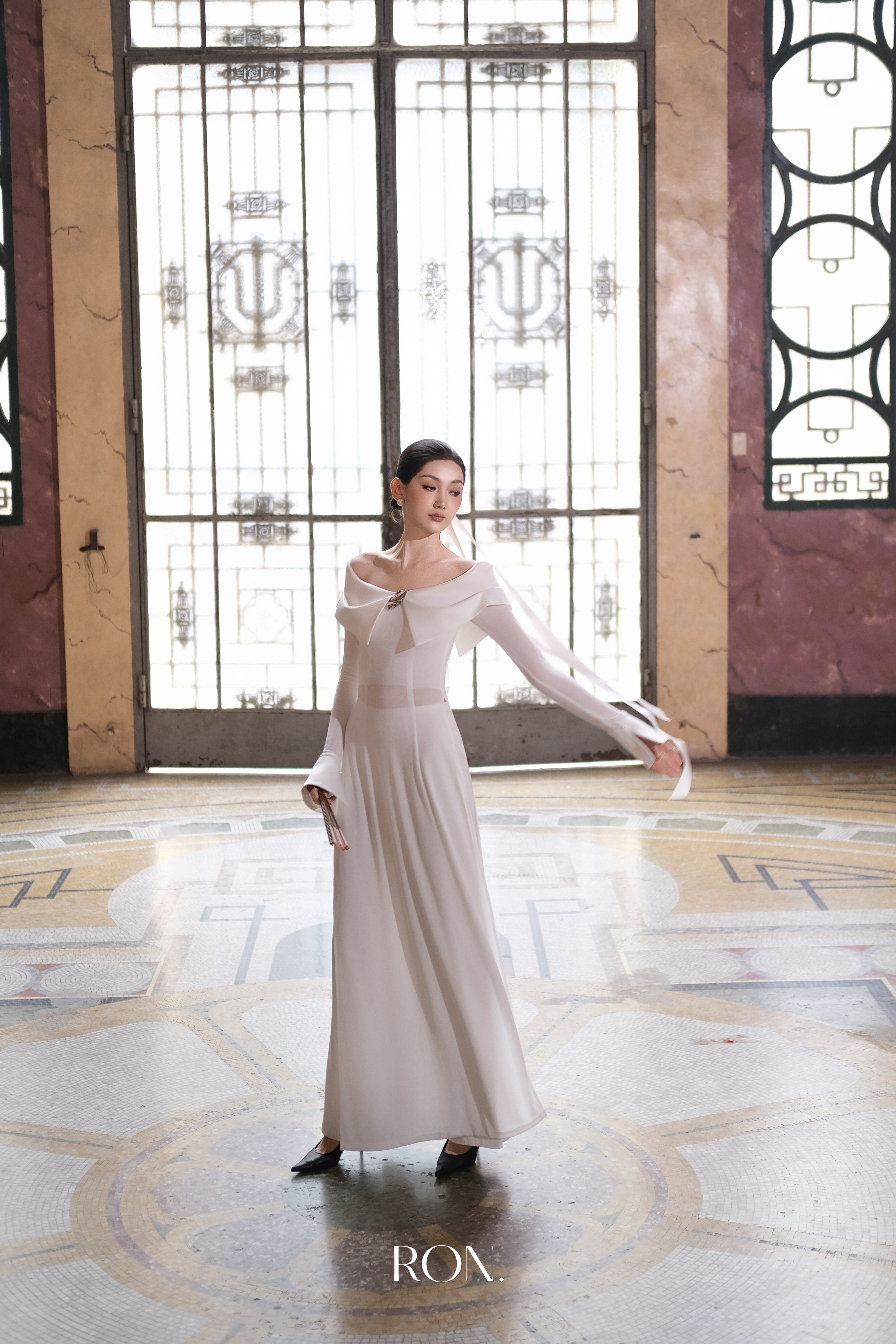 Quần áo dài Bạch Ngọc