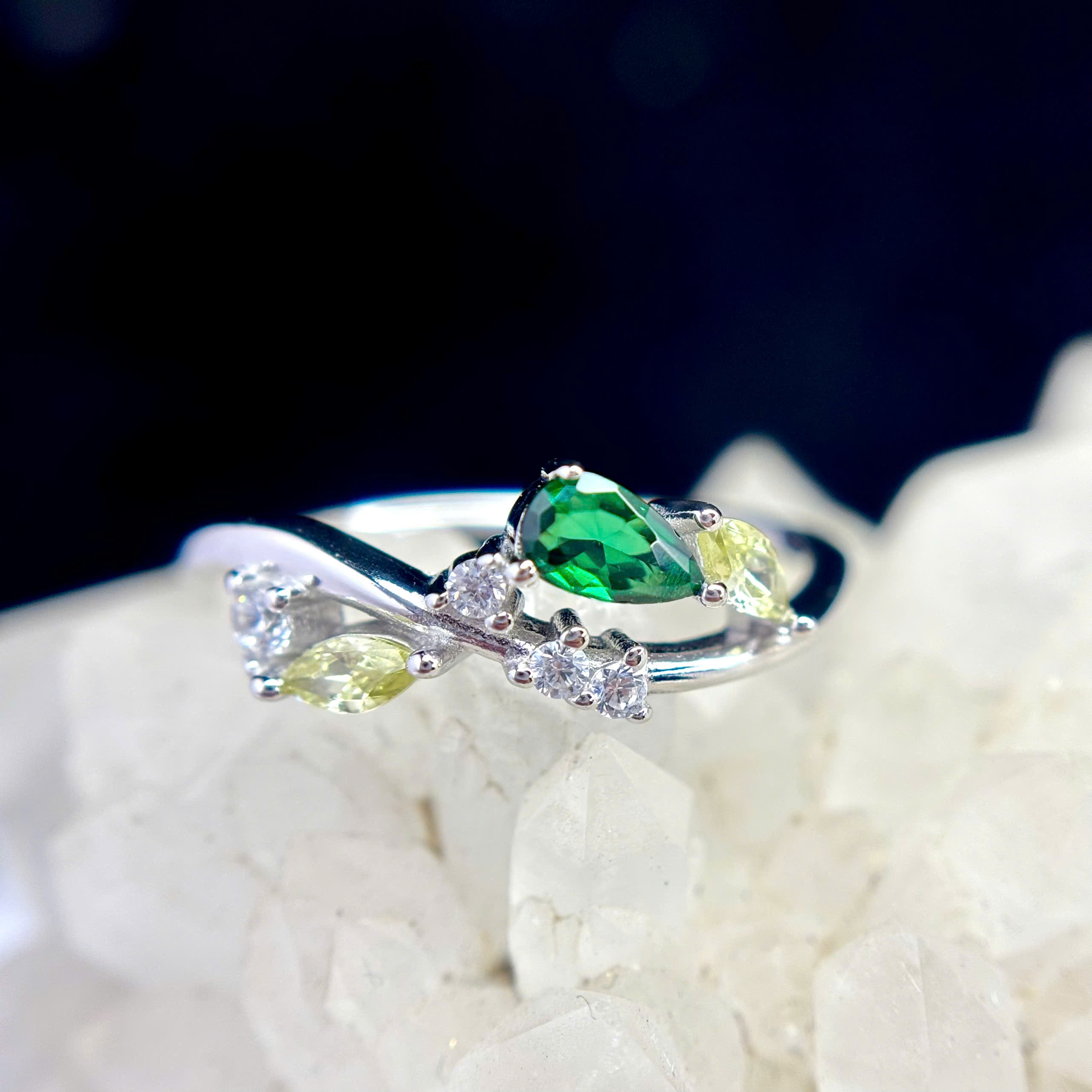 Nhẫn bạc xi bạch kim đá vàng xanh size 6_thumbnail_2