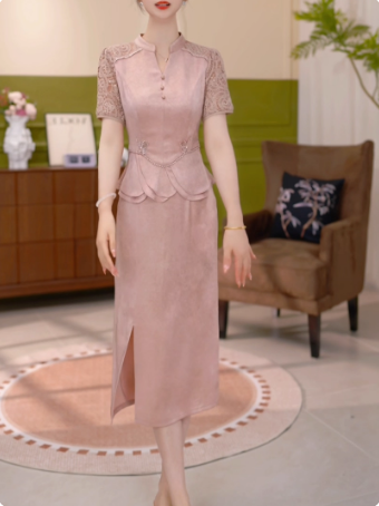 18163-Set áo chân váy suông lụa  tay ngắn  phối ren  ( lụa tằm gãy, ren, lót)