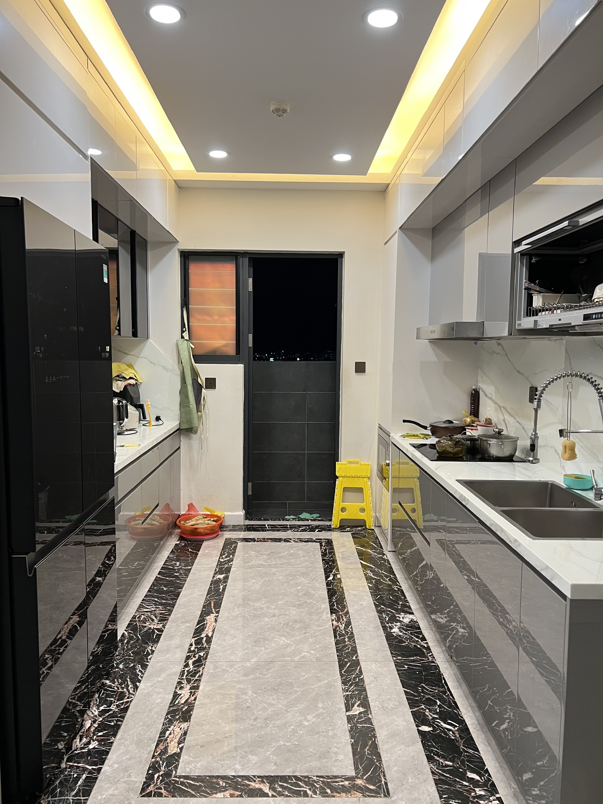 One Verandah, thuê căn hộ Penthouse 3PN, Full NT cực đẹp, 214m2, giá 73tr5_thumbnail_1