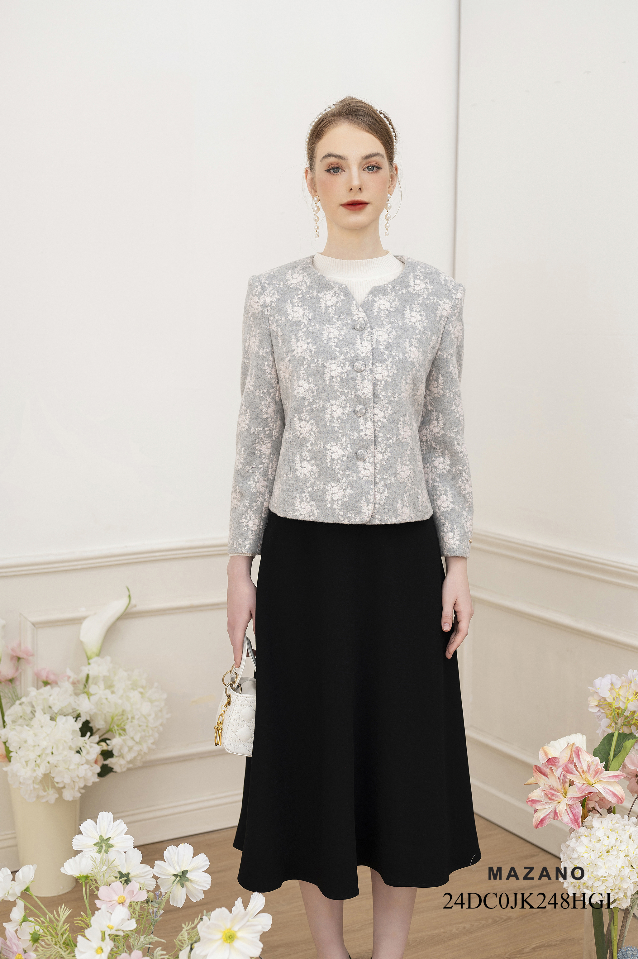 Áo khoác ngắn Suông Vải dạ  thêu hoa cách điệu Dài dưới eo JK248HGI_thumbnail_1