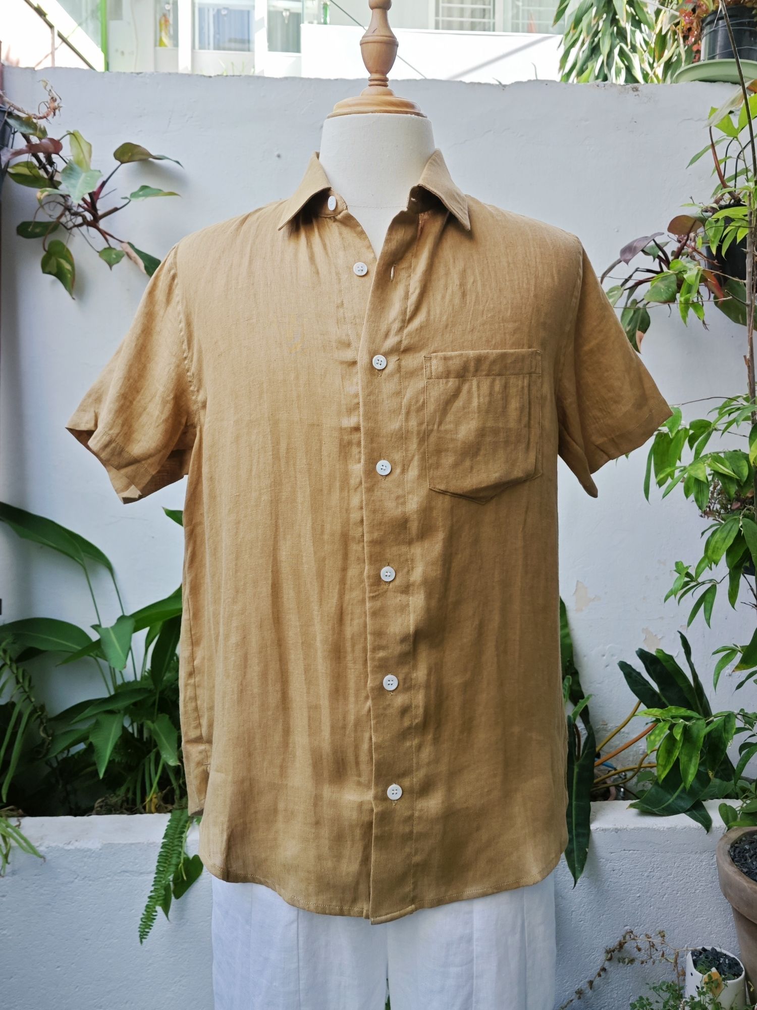 Sơ mi 100% linen tay ngắn cổ kiểu Đức