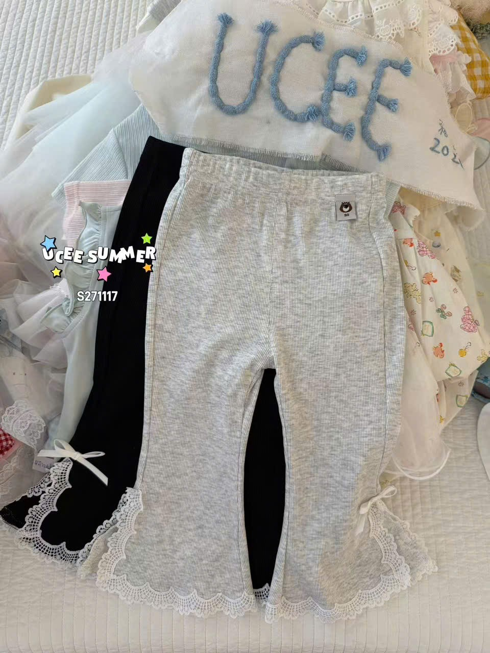 D102 - Màu đen - Quần legging lửng cotton gân phối ren hãng Ucee