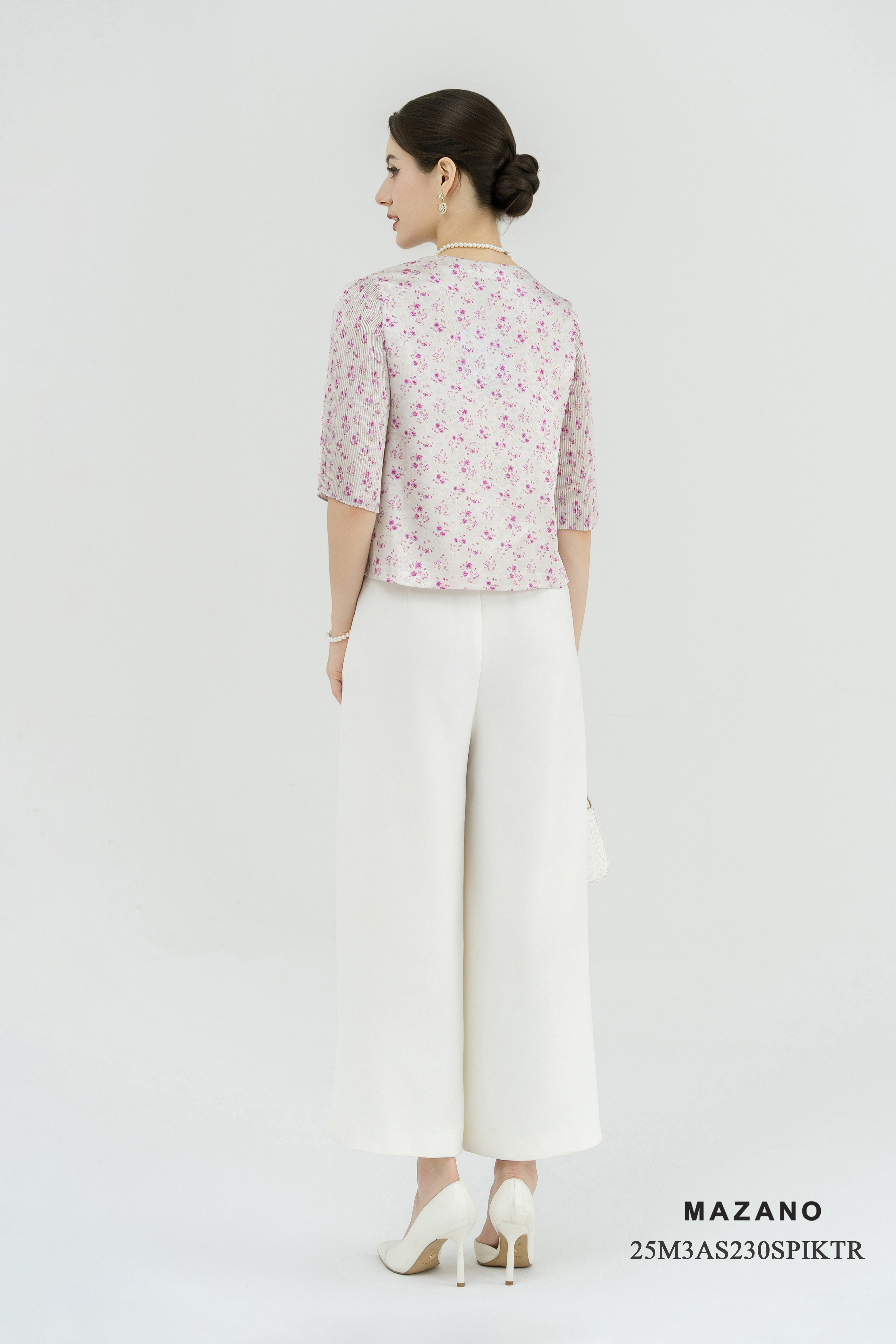 Áo Top suông cài khuy Vải lụa gấm Họa tiết hoa hồng Cổ tròn Tay dập ly Dài dưới eo_thumbnail_4