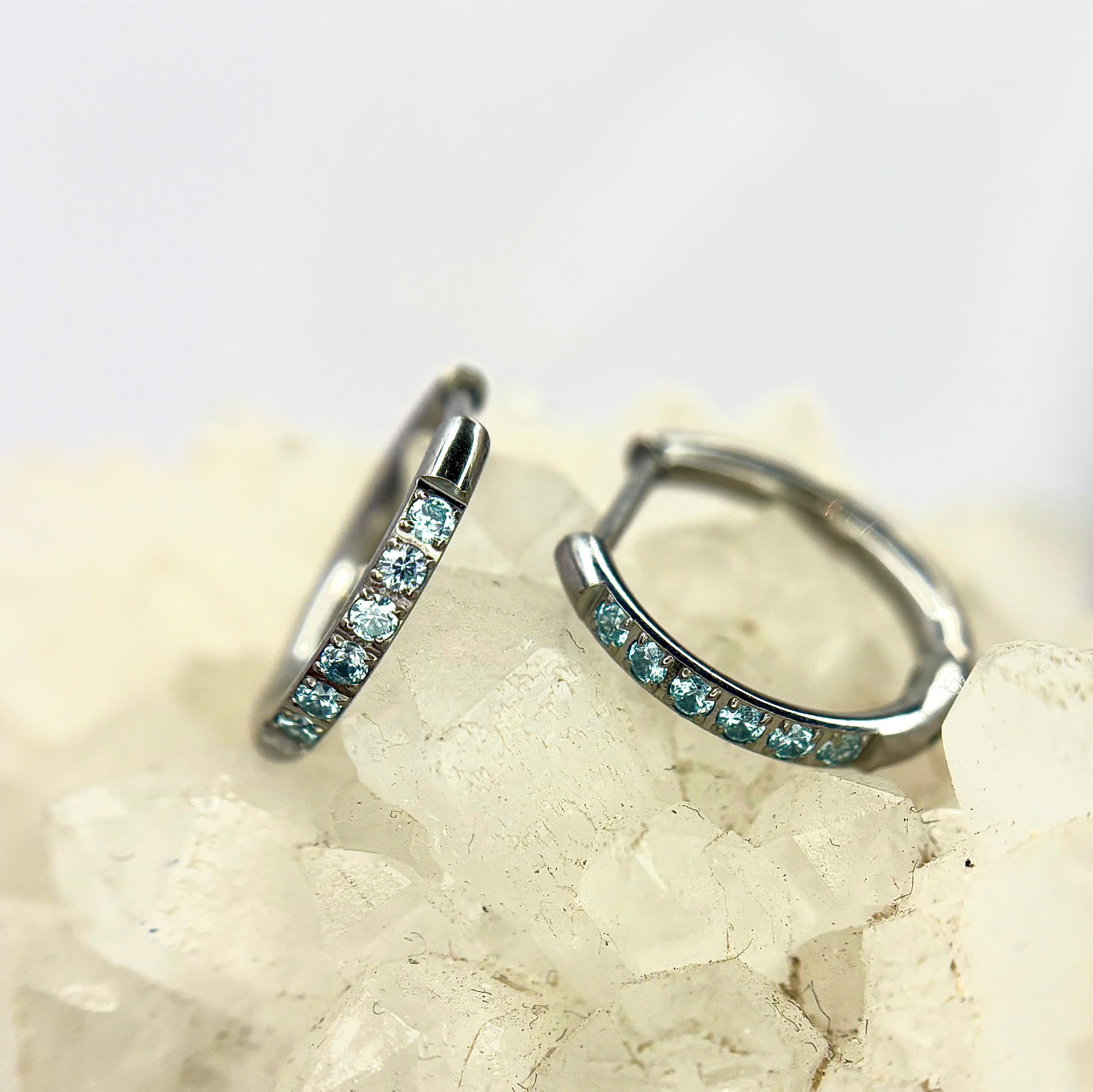 Bật khớp titan kim cương xanh chữ D size 10_thumbnail_3