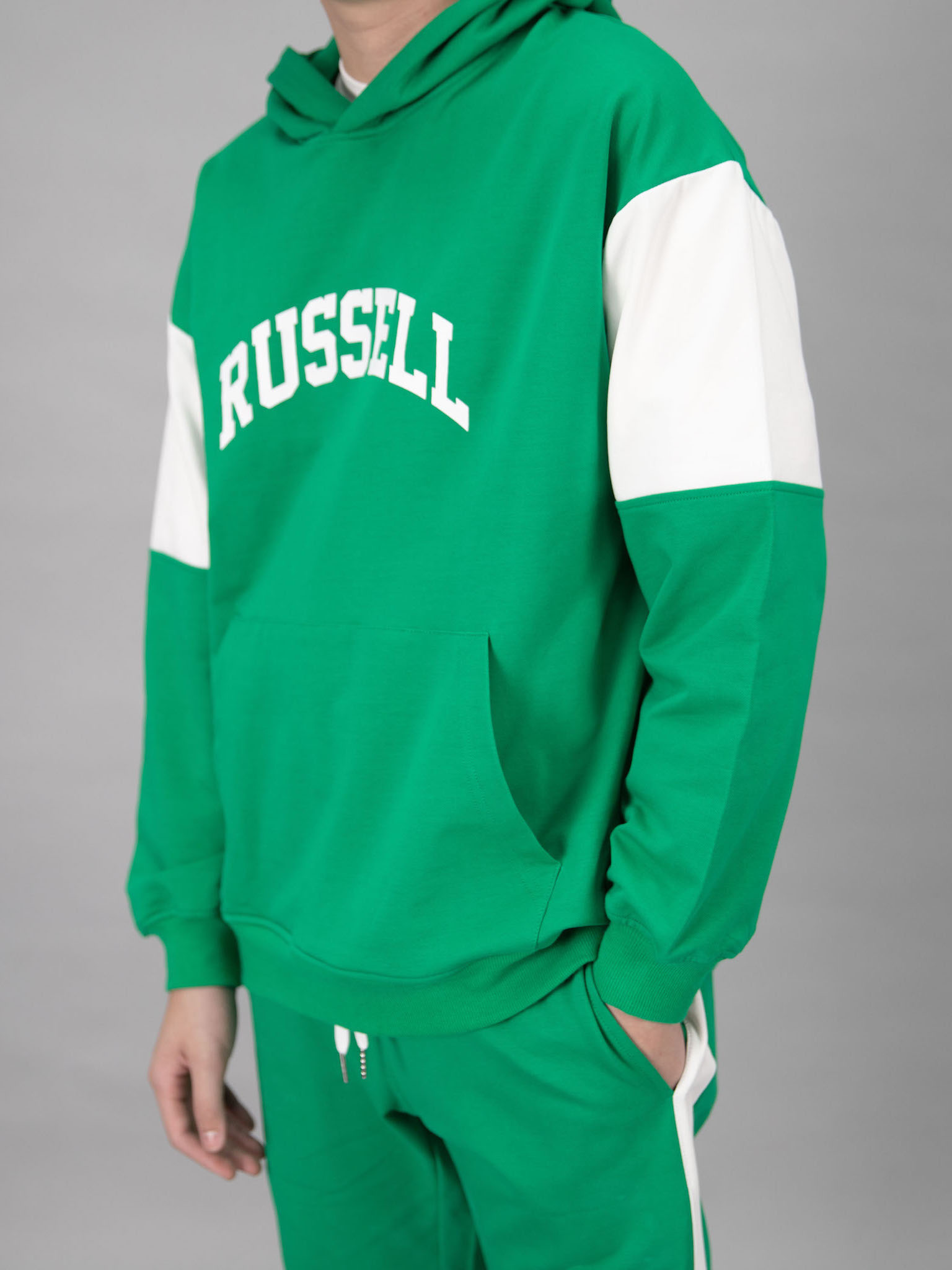 Áo nỉ hoodie màu xanh lá phối trắng_thumbnail_2