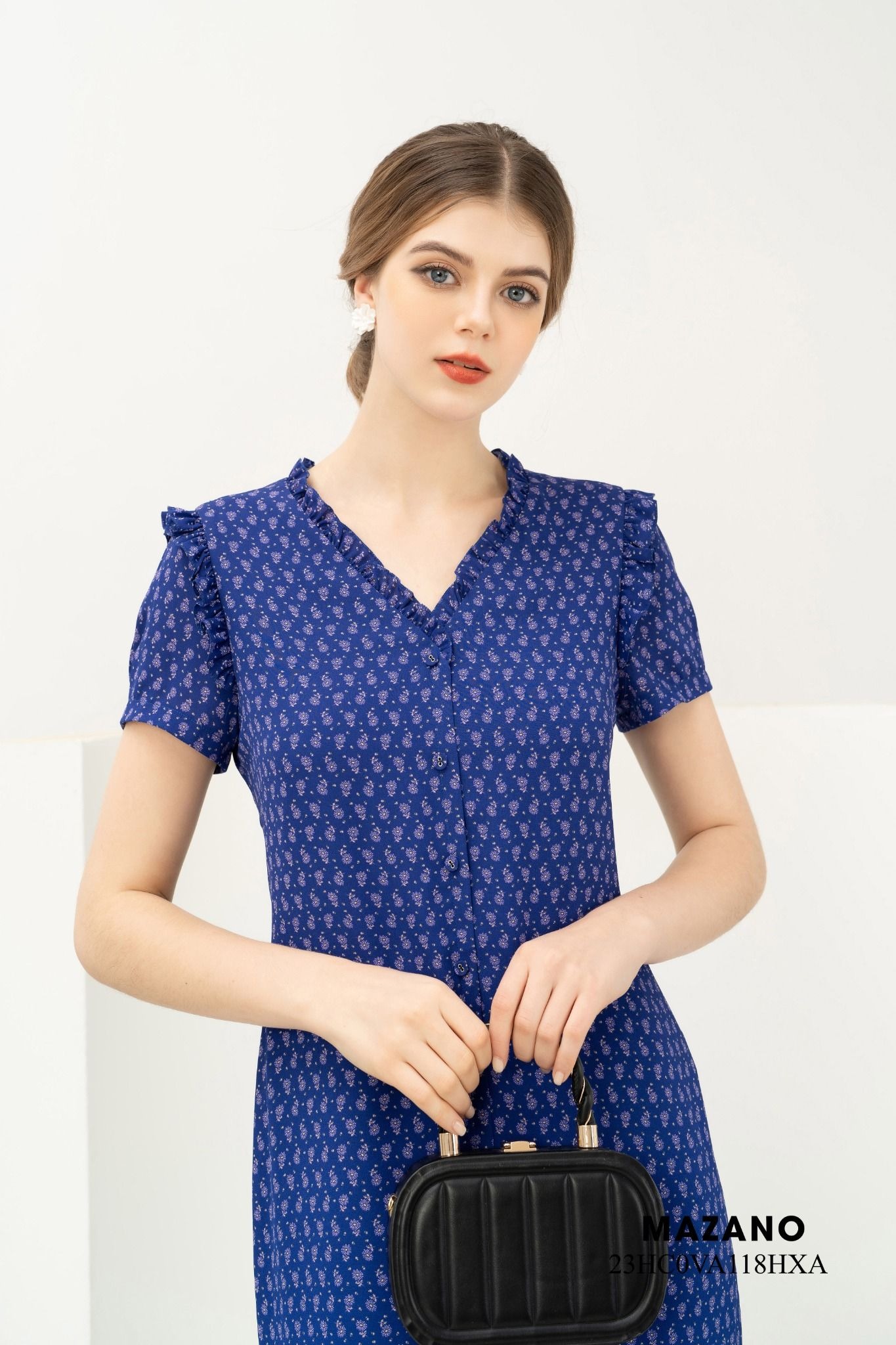 Đầm xanh suông dài cổ V phối bèo_thumbnail_2