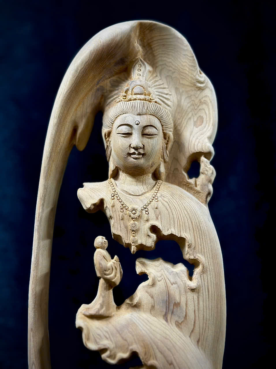 TƯỢNG PHẬT QUÁN THẾ ÂM BỒ TÁT TO GỖ NGỌC AM_thumbnail_3