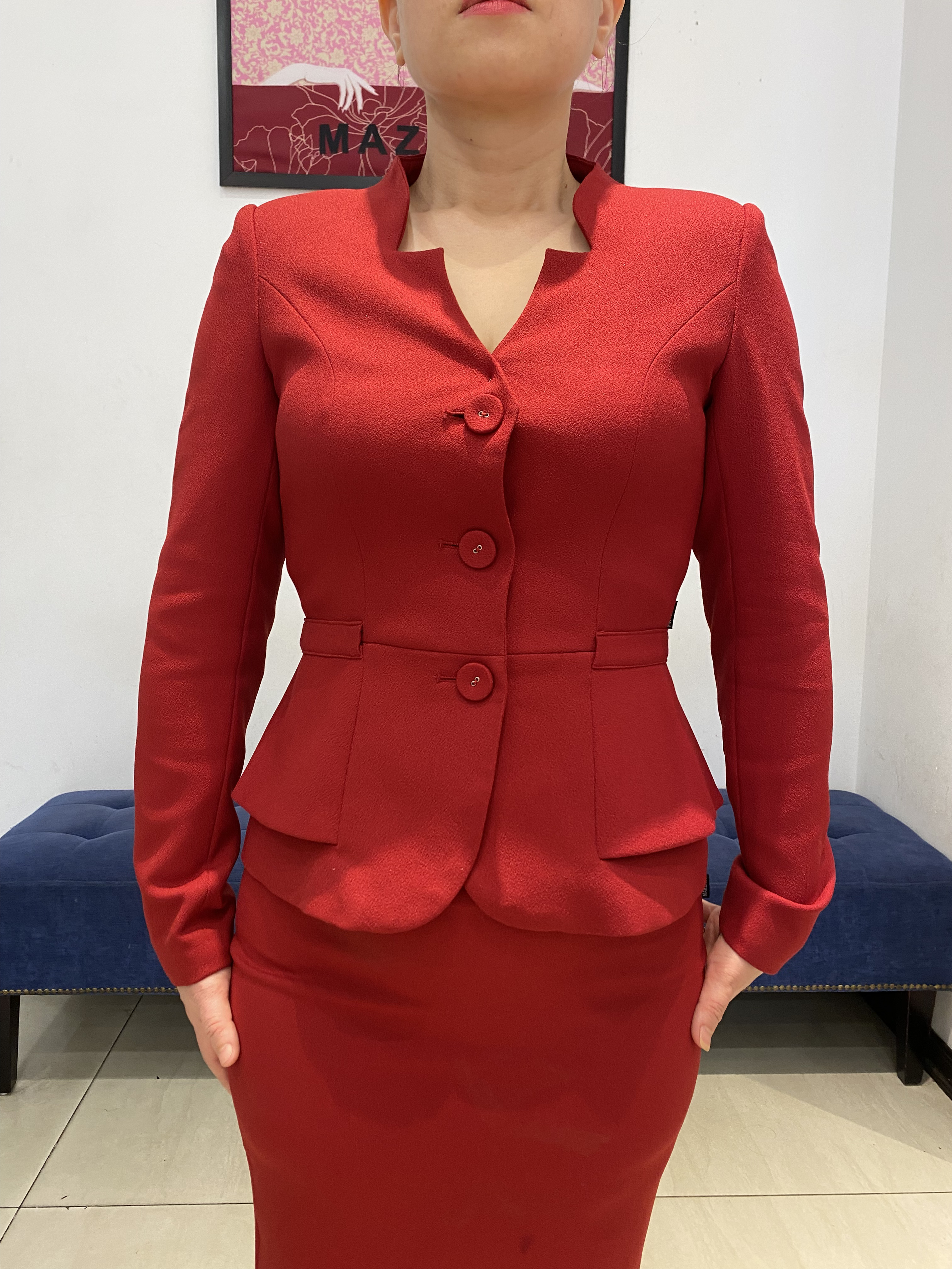 Bộ Áo Vest và Chân váy Juyp vải Tuytxi màu đỏ