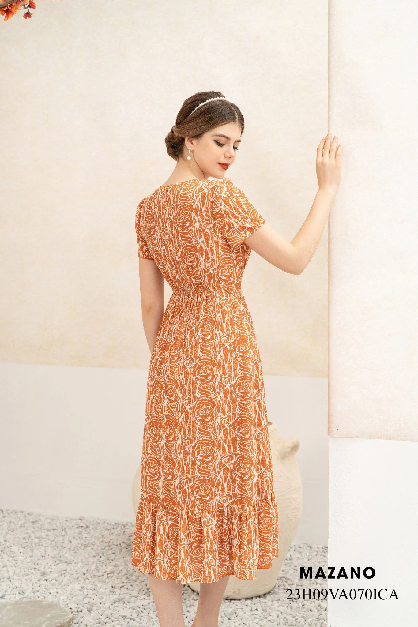Váy Đầm ôm Chân rủ Vải chiffon dày Họa tiết hoa cách điệu Cổ V Tay ngắn Dài ngang bắp chân_thumbnail_1