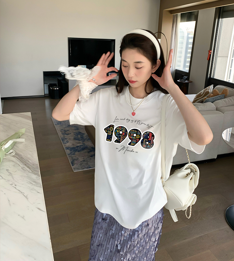 Áo thun nữ in năm sinh 1998 form vừa regular vải cotton 4c thoáng mát ARD1785 Miucho Chic in mix_thumbnail_6