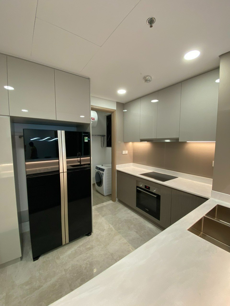 Bán cắt lỗ căn 3PN tầng thấp - View Sông: 15,5 tỷ all in _thumbnail_3