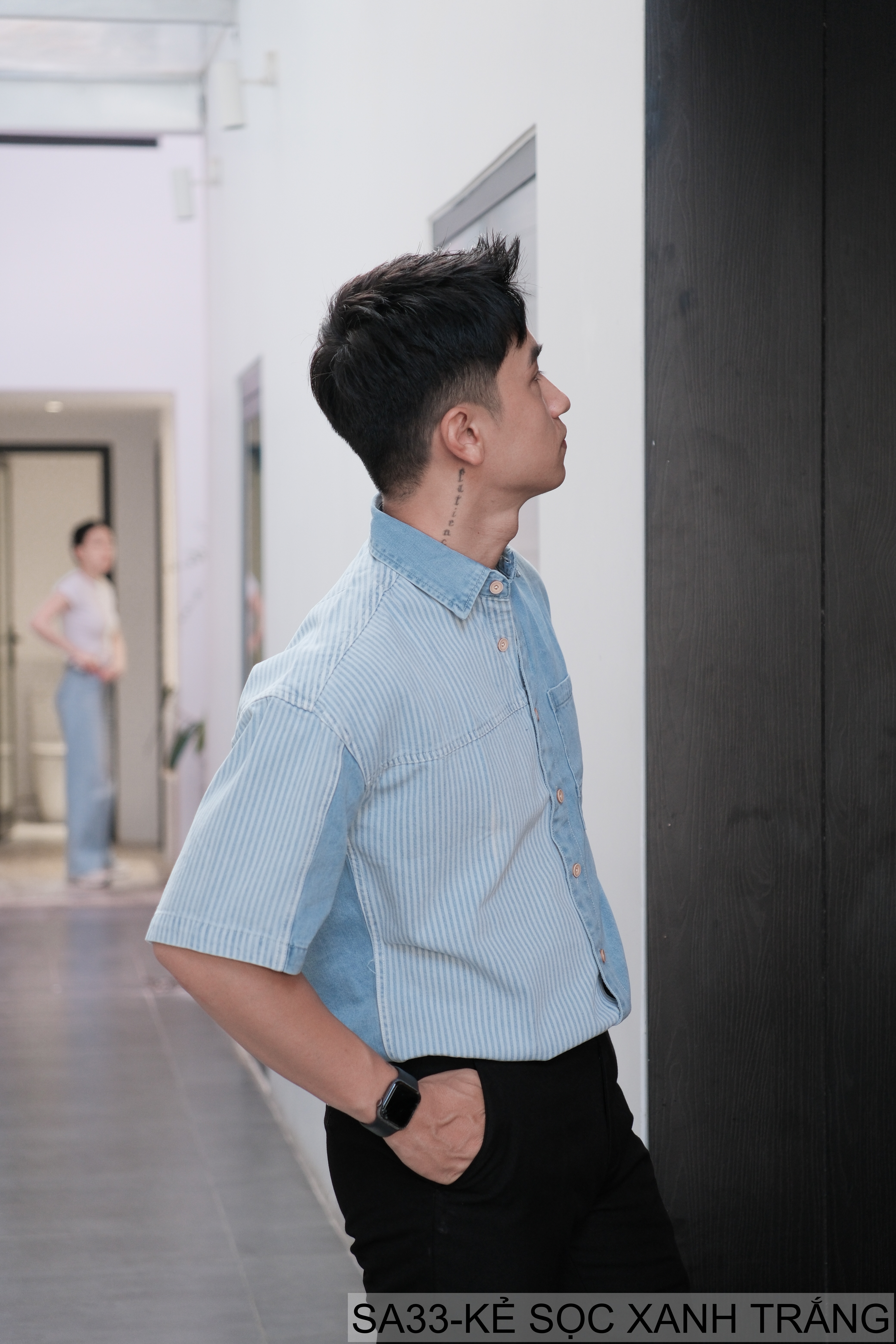 SA33 - Áo sơ mi nam kẻ sọc xanh trắng phong cách Hồng Kông, tay ngắn, chất cotton thoáng mát_thumbnail_3