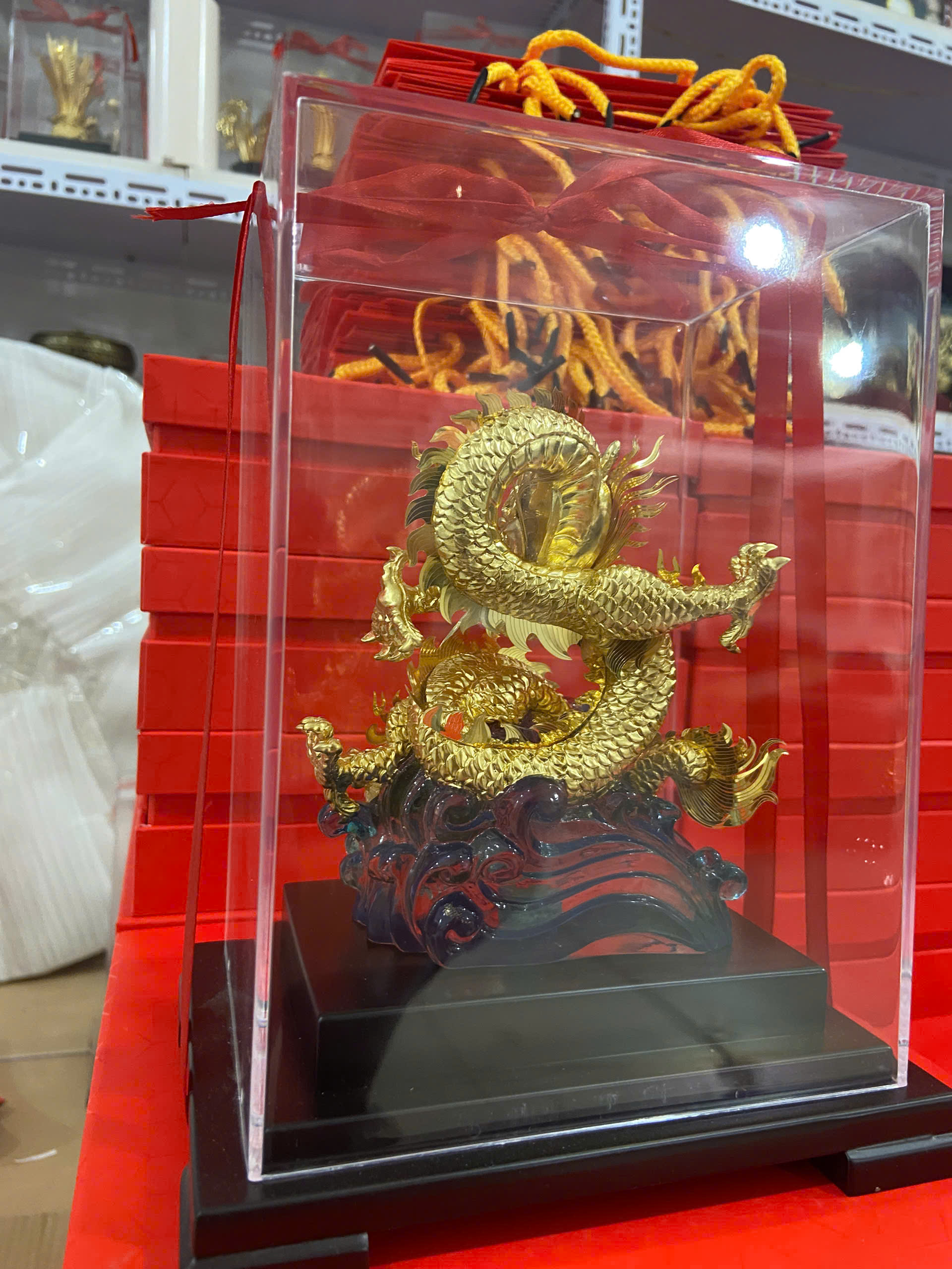 Tượng rồng dát vàng 24k - tương phong thủy rông nhả ngọc KT: 22x17x14cm _thumbnail_3