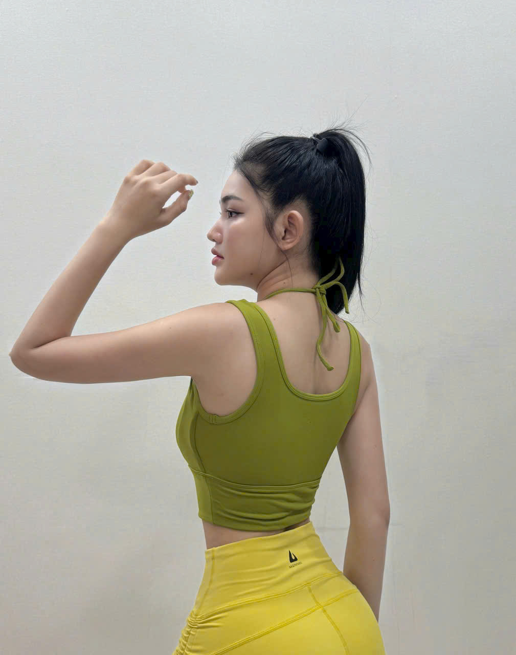 Áo Croptop Thể Thao Sát Nách Cột Dây_thumbnail_5