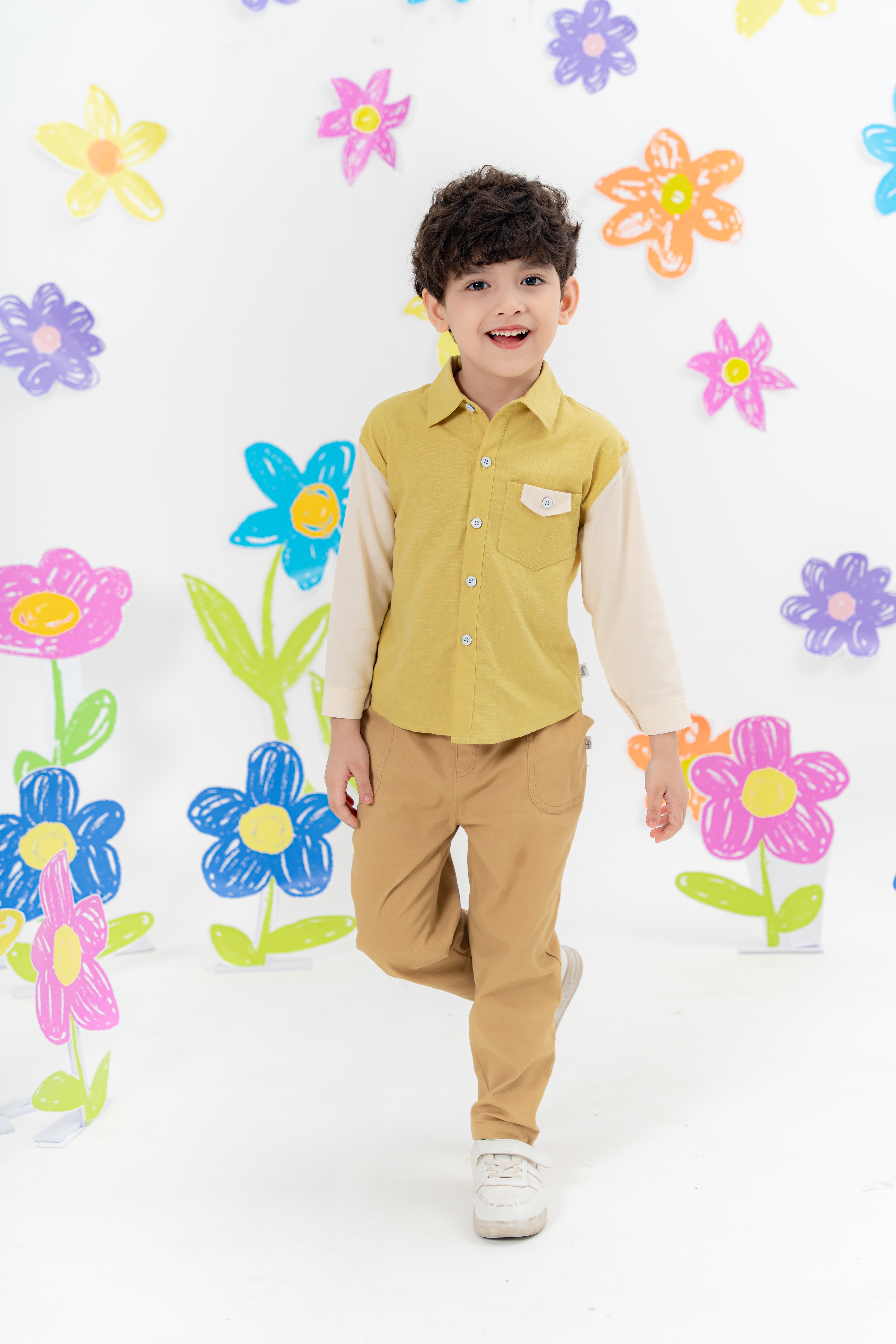 Quần kaki dài ống đứng túi ốp_thumbnail_0