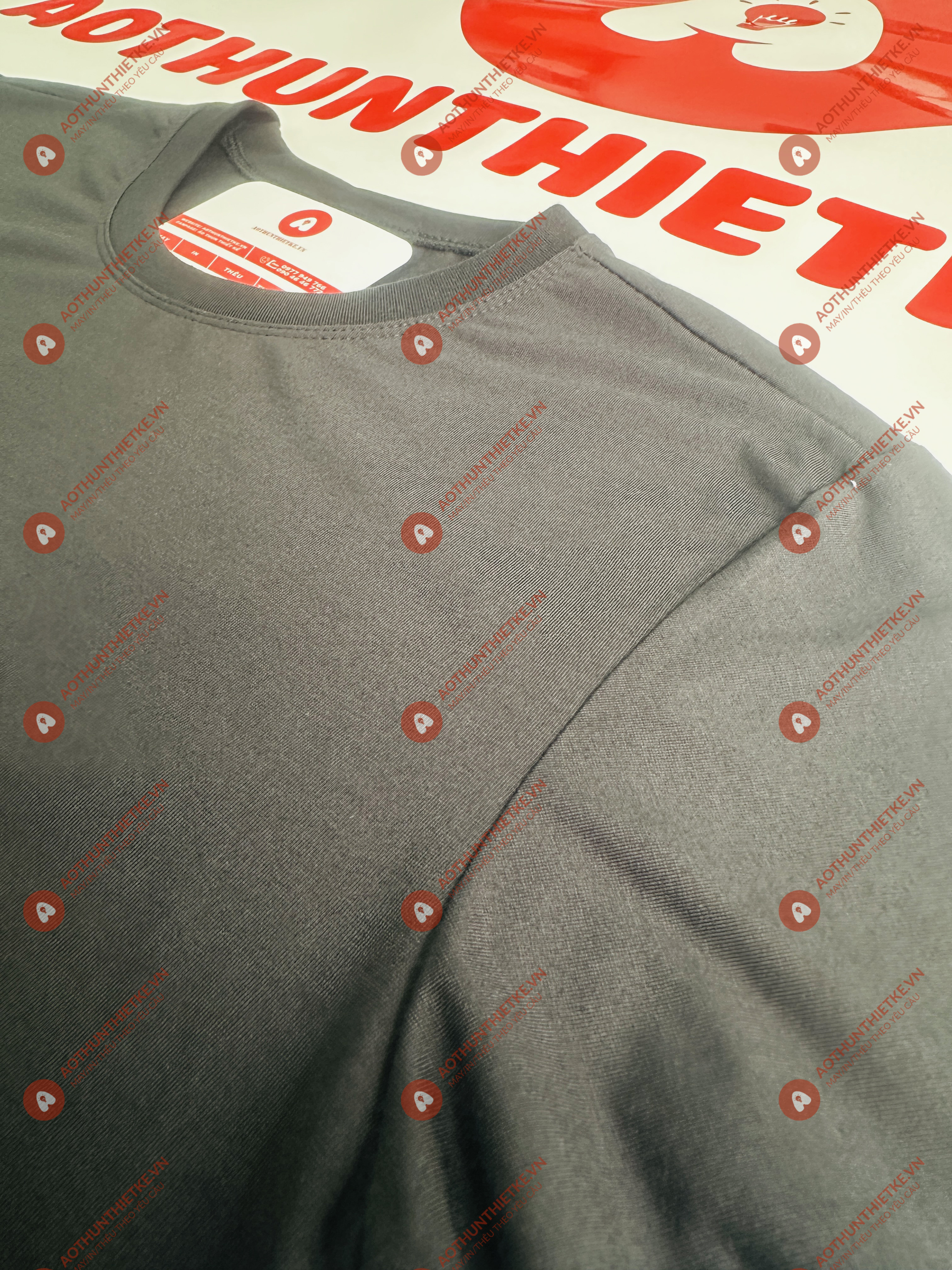 Áo Đồng Phục Cổ Tròn Đen