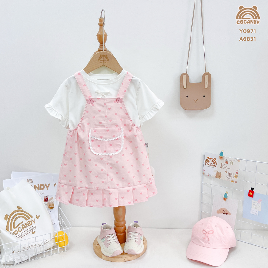 Yếm váy HỒNG họa tiết trái tim nhí