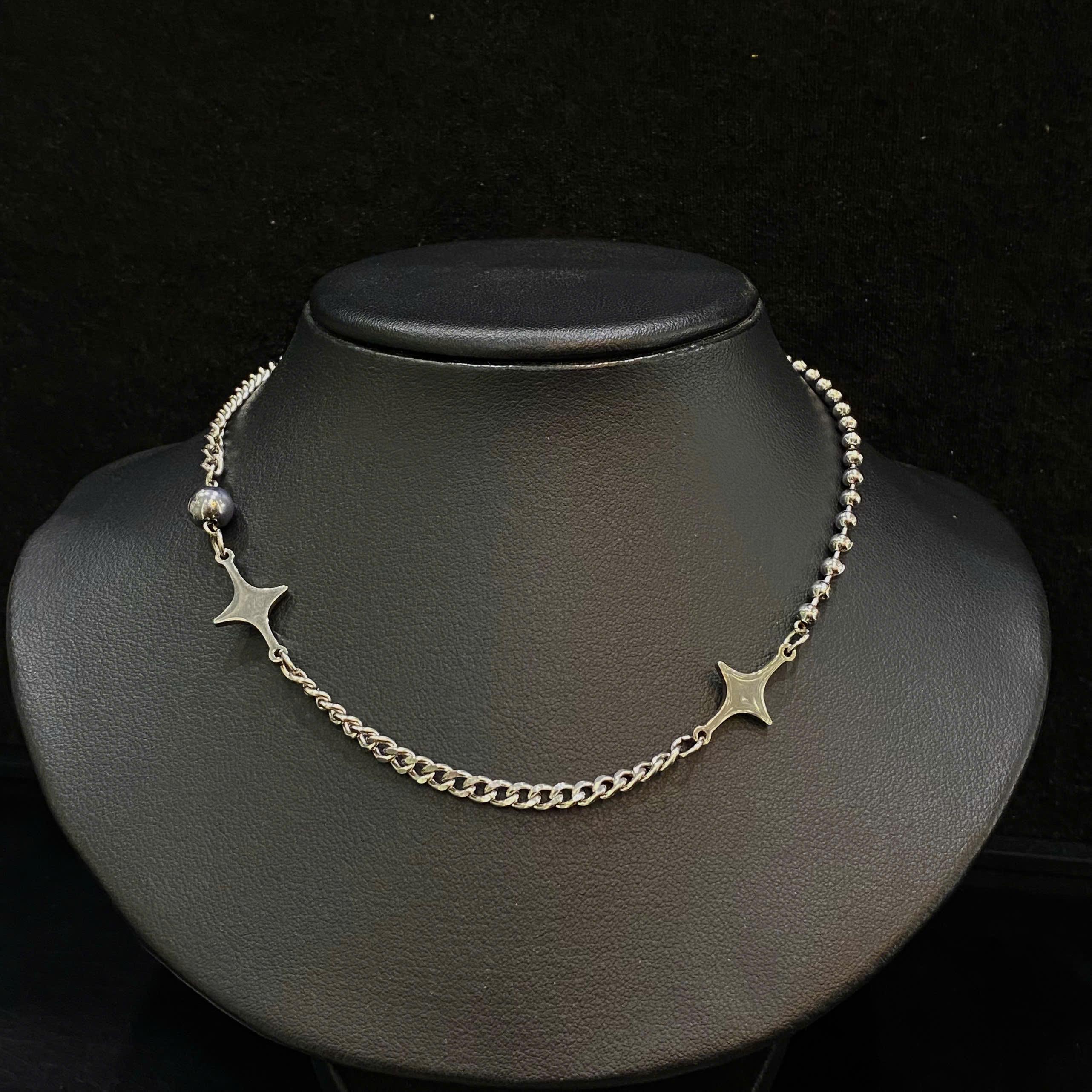 Vòng cổ titan dây xích ngôi sao bốn cánh dài