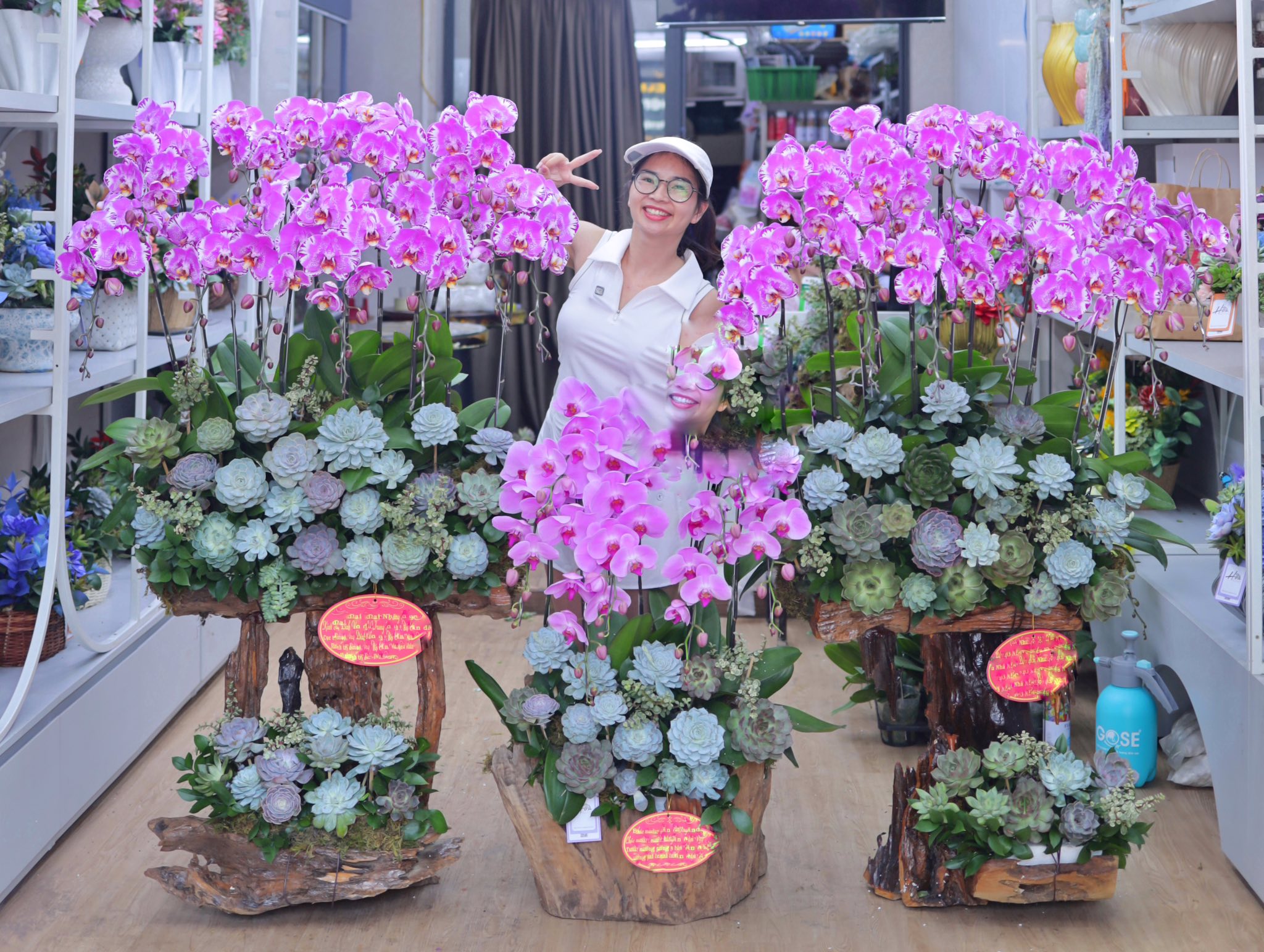 Chỉ biết cắm hoa chưa chắc đã kinh doanh được hoa – nhưng muốn kinh doanh hoa, nhất định phải biết cắm hoa