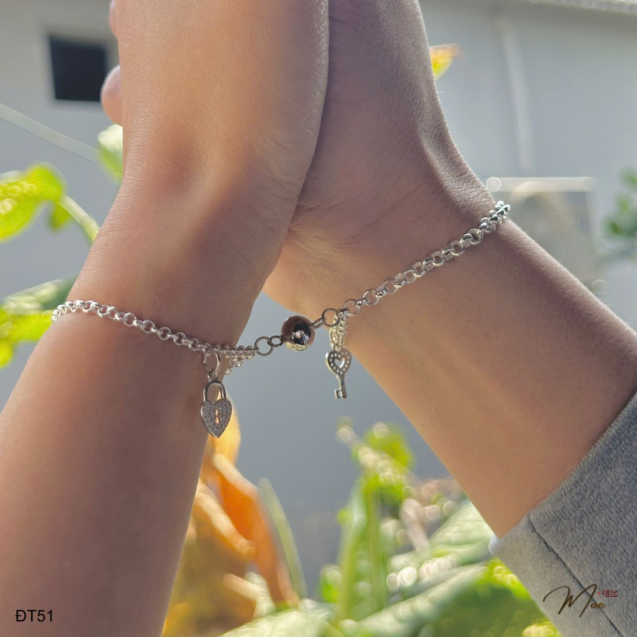 ĐT51 - Lắc tay đôi họng tròn ổ khóa tình yêu