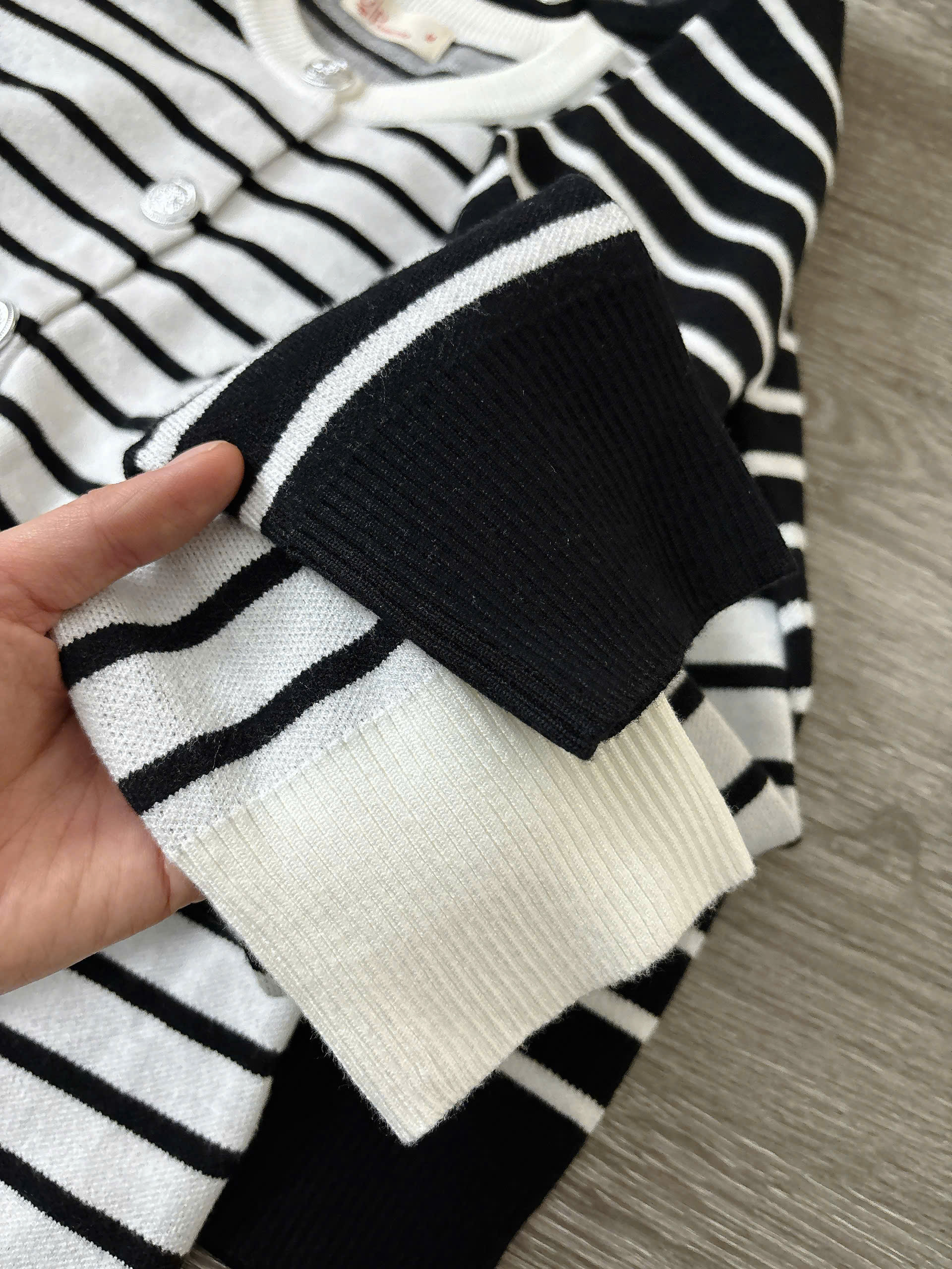 A791 ÁO DỆT KIM 2 MÀU_thumbnail_9