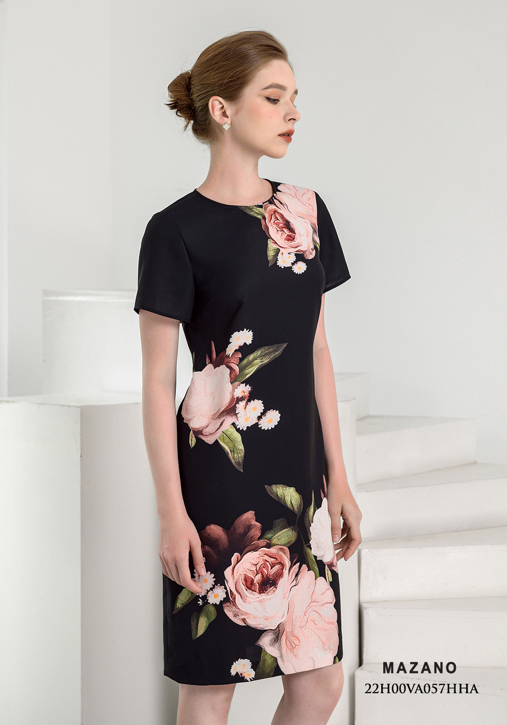 Đầm đen hoa suông họa tiết_thumbnail_2