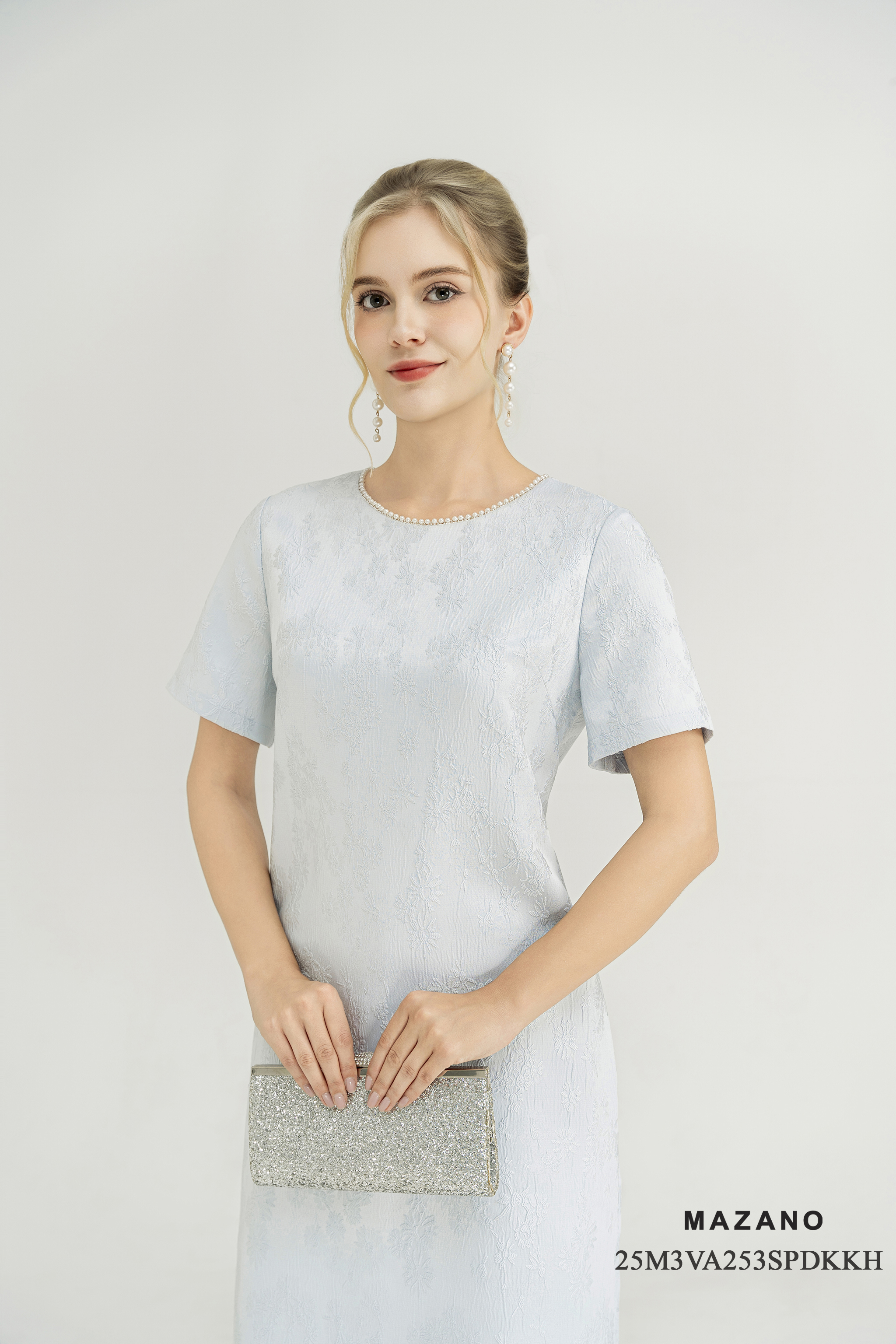 Váy đầm suông Vải tafta gấm Họa tiết hoa chìm 3D Cổ tròn Trang trí đính ngọc trai Tay ngắn Dài đến bắp chân_thumbnail_2