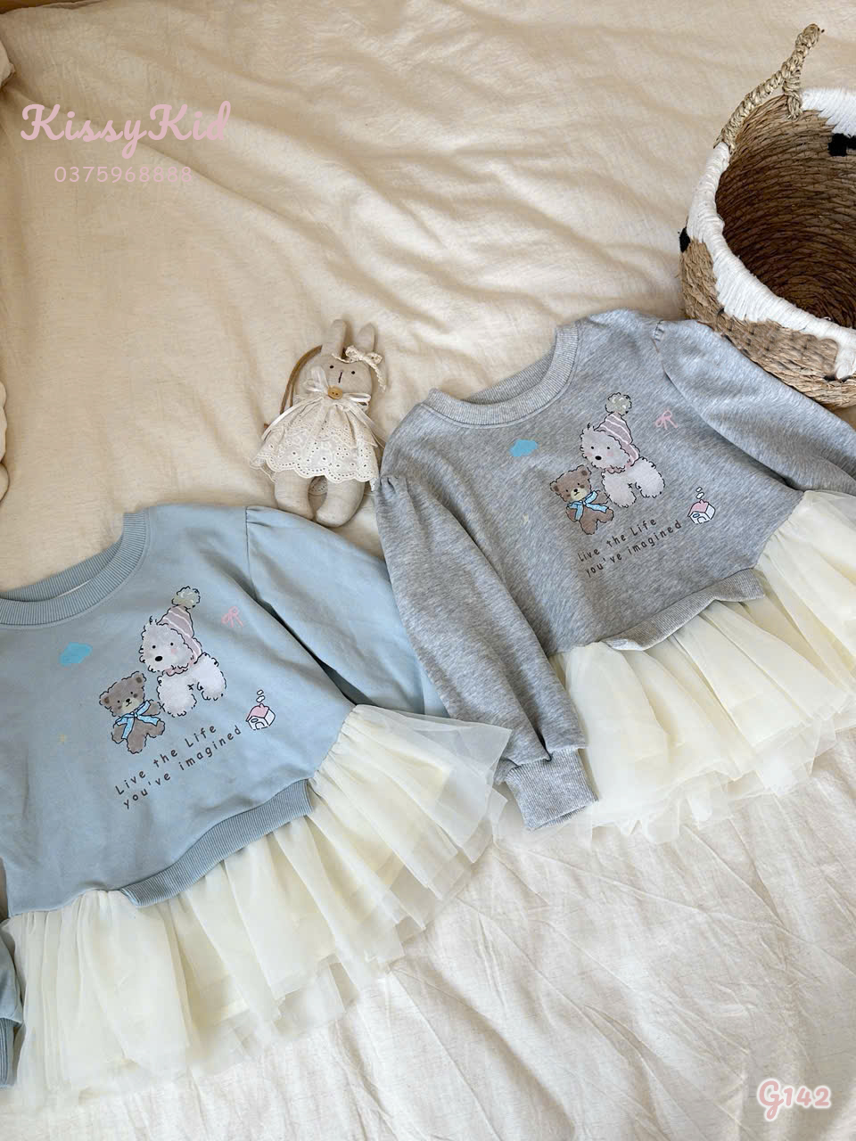 (G142) Áo nỉ xanh liền voan hoạ tiết cún trắng Kiyomy_thumbnail_0