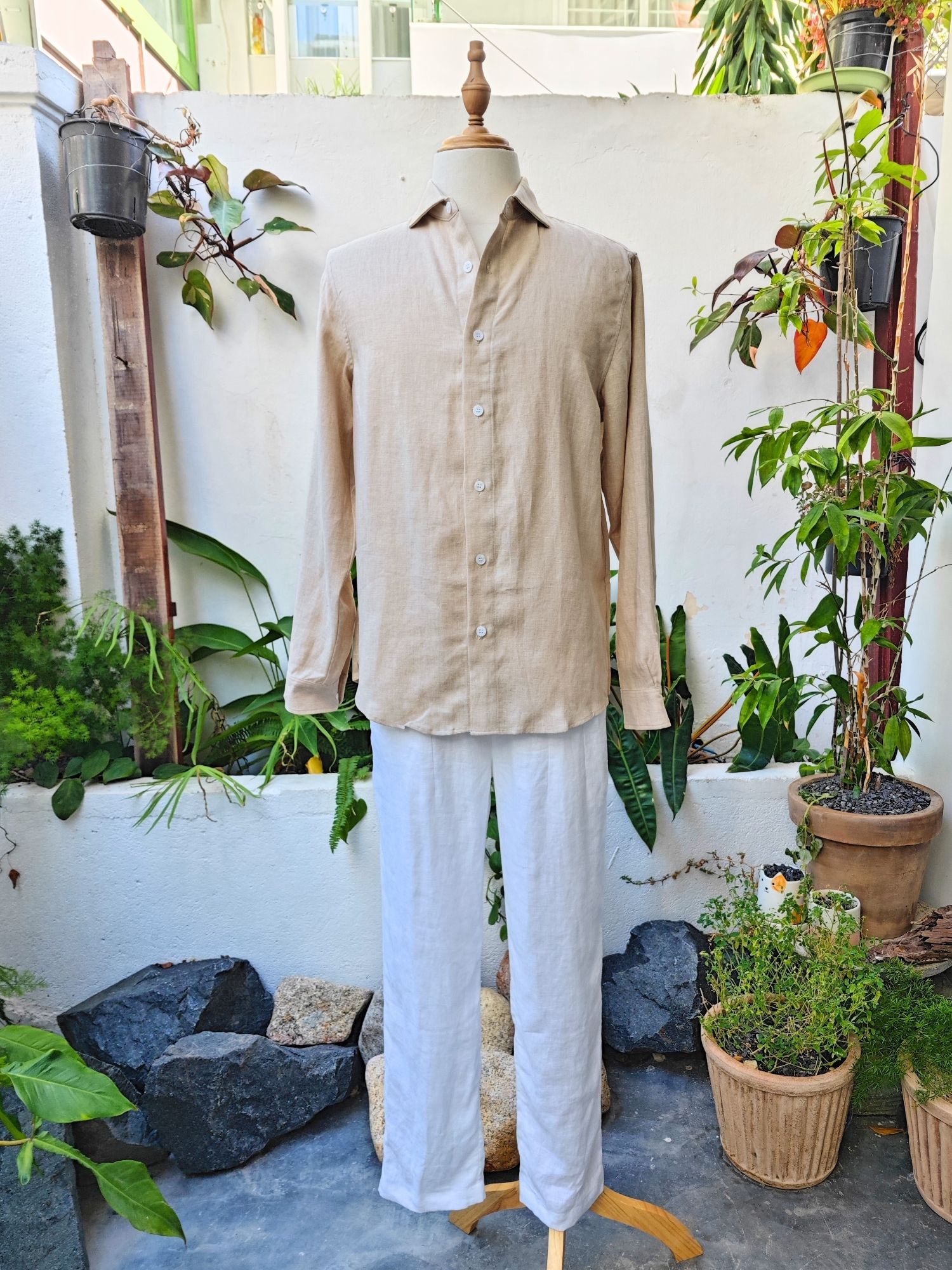 Sơ mi 100% linen tay dài cổ kiểu Ý