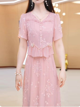 18015-Đầm xòe hồng  giả rời viền ren cách diệu(voan, lót)