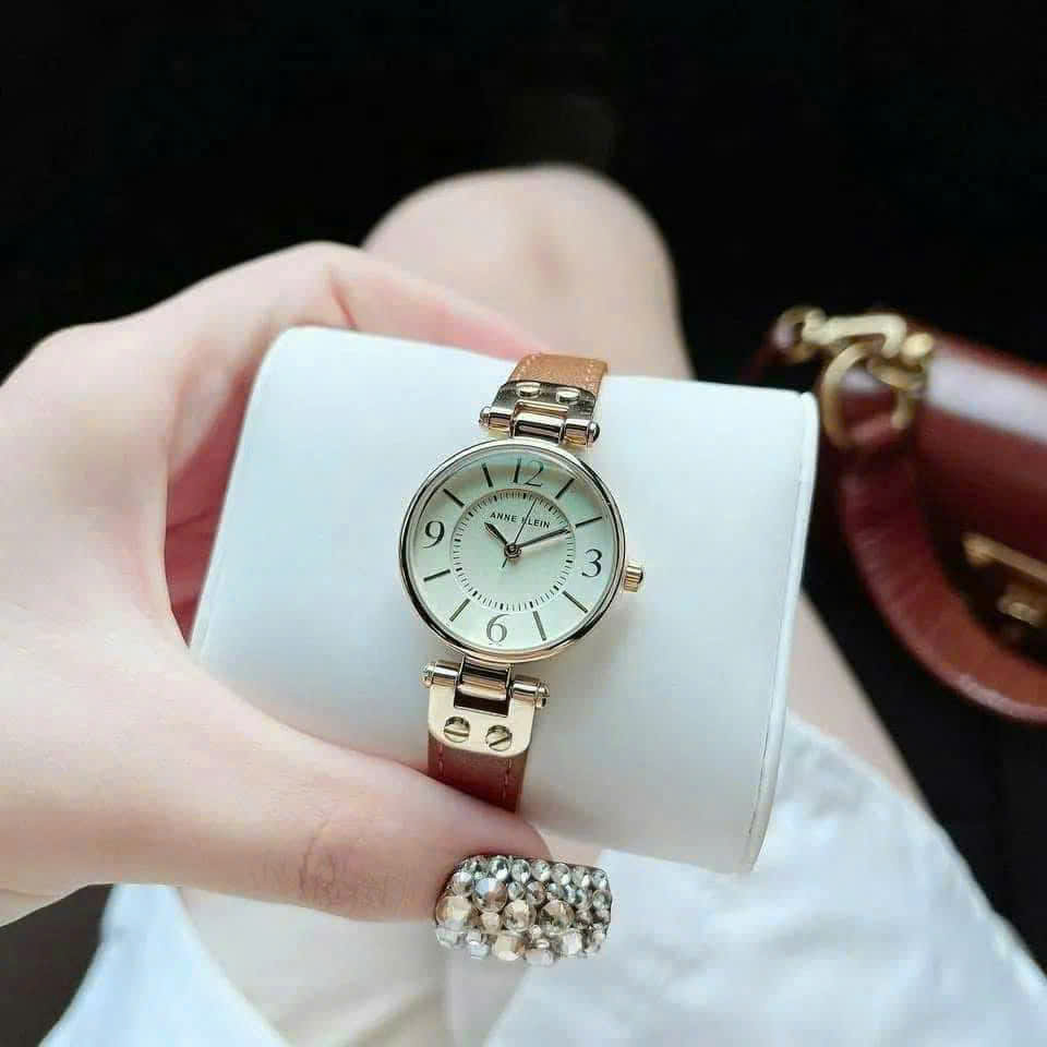 D91 ĐỒNG HỒ NỮ NÂU_thumbnail_1