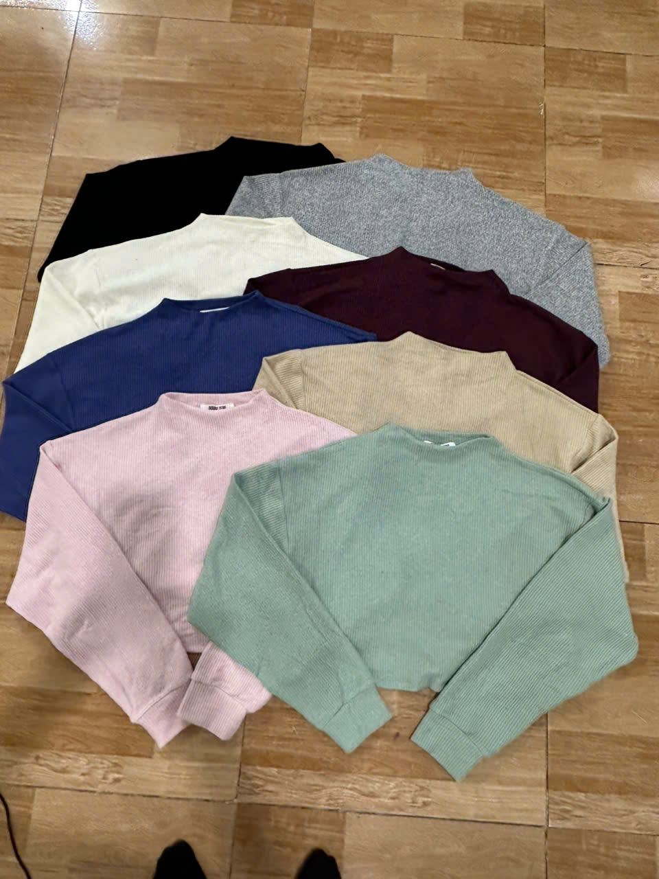 AT642 Áo thun crop DZ_thumbnail_2