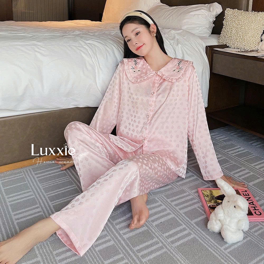 LEDAI19 Pijama lụa gấm hồng cổ thêu hoa