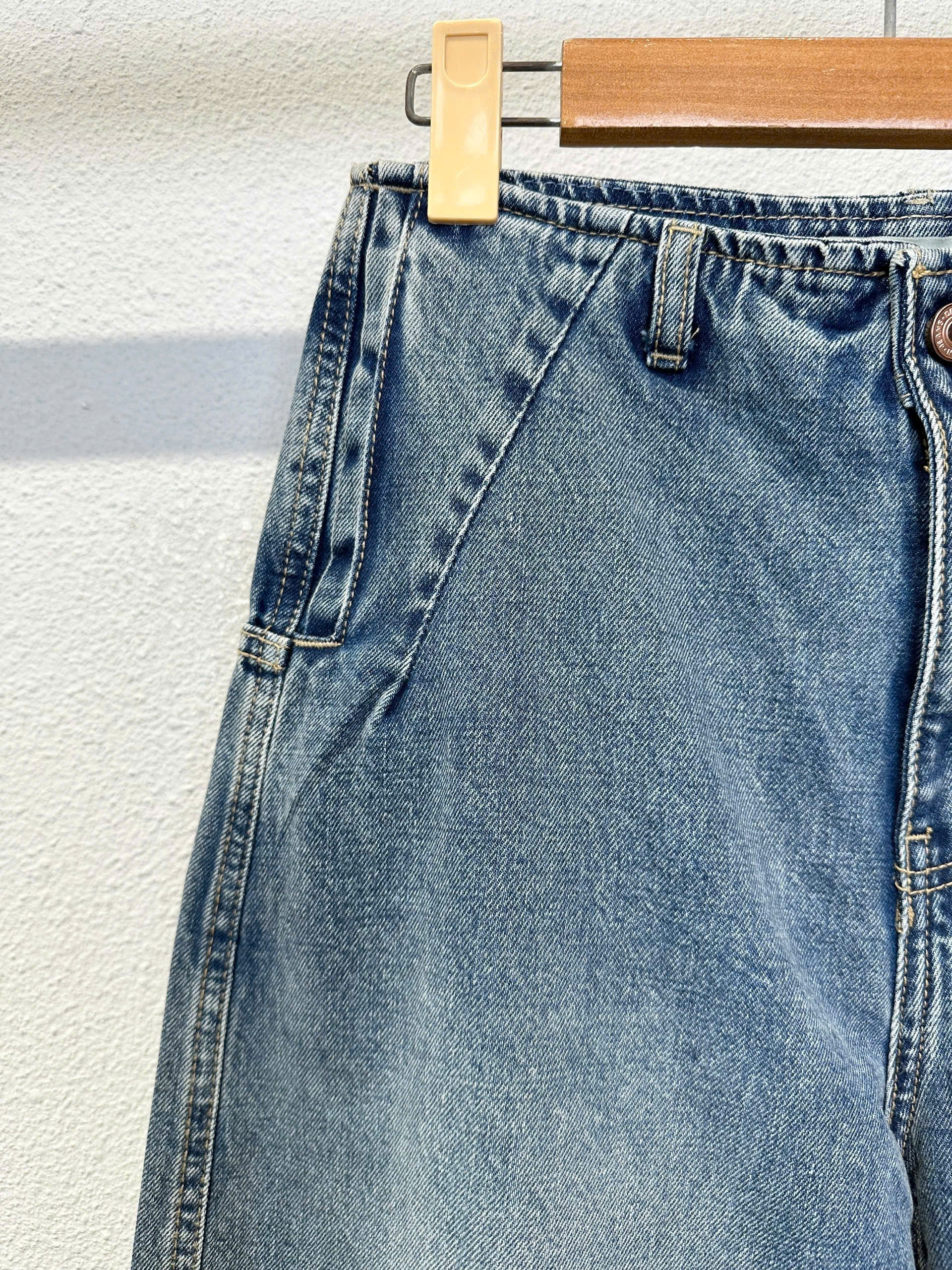 QUAN JEAN PINKO_thumbnail_7