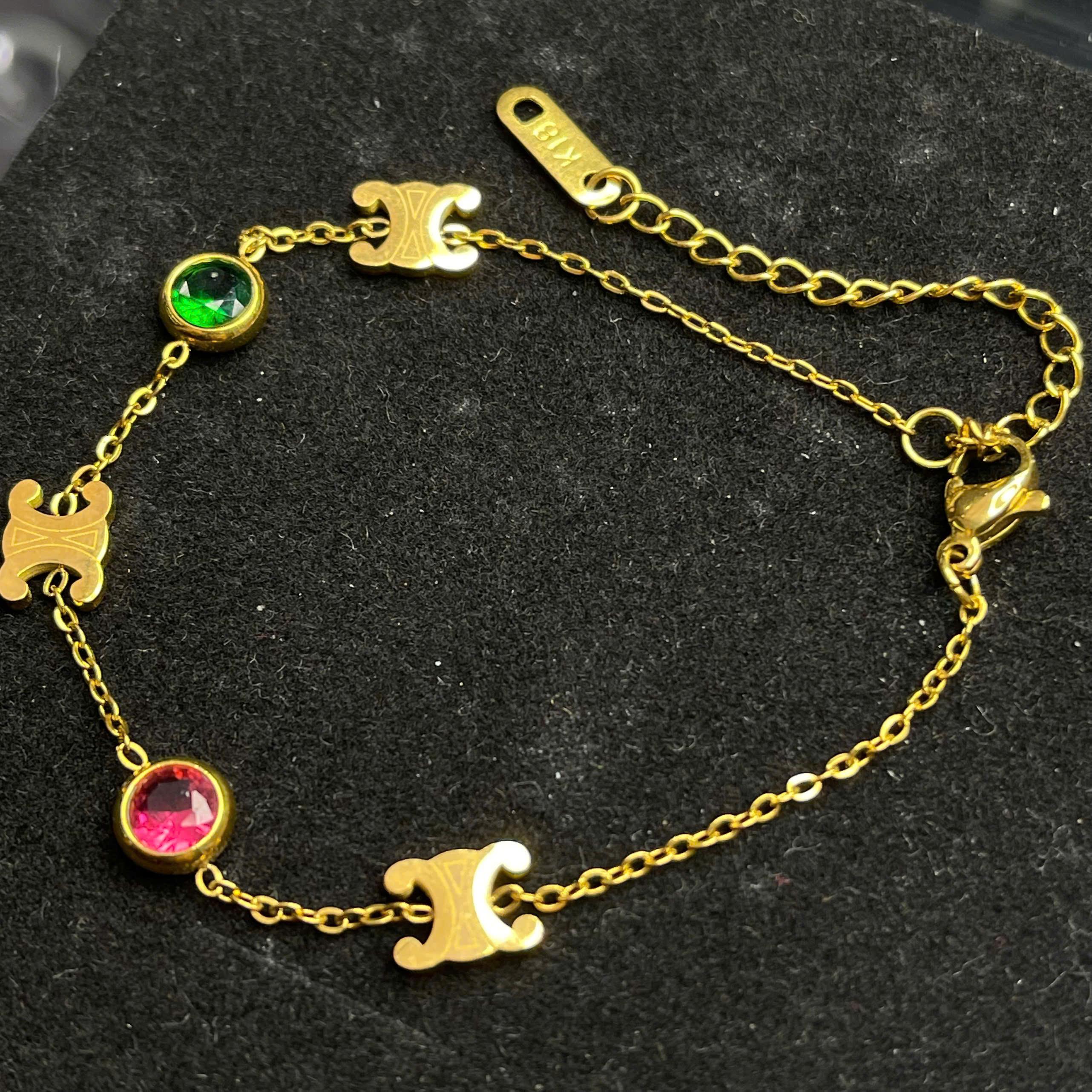 Vòng tay titan vàng hiệu celine đá 2 màu._thumbnail_2