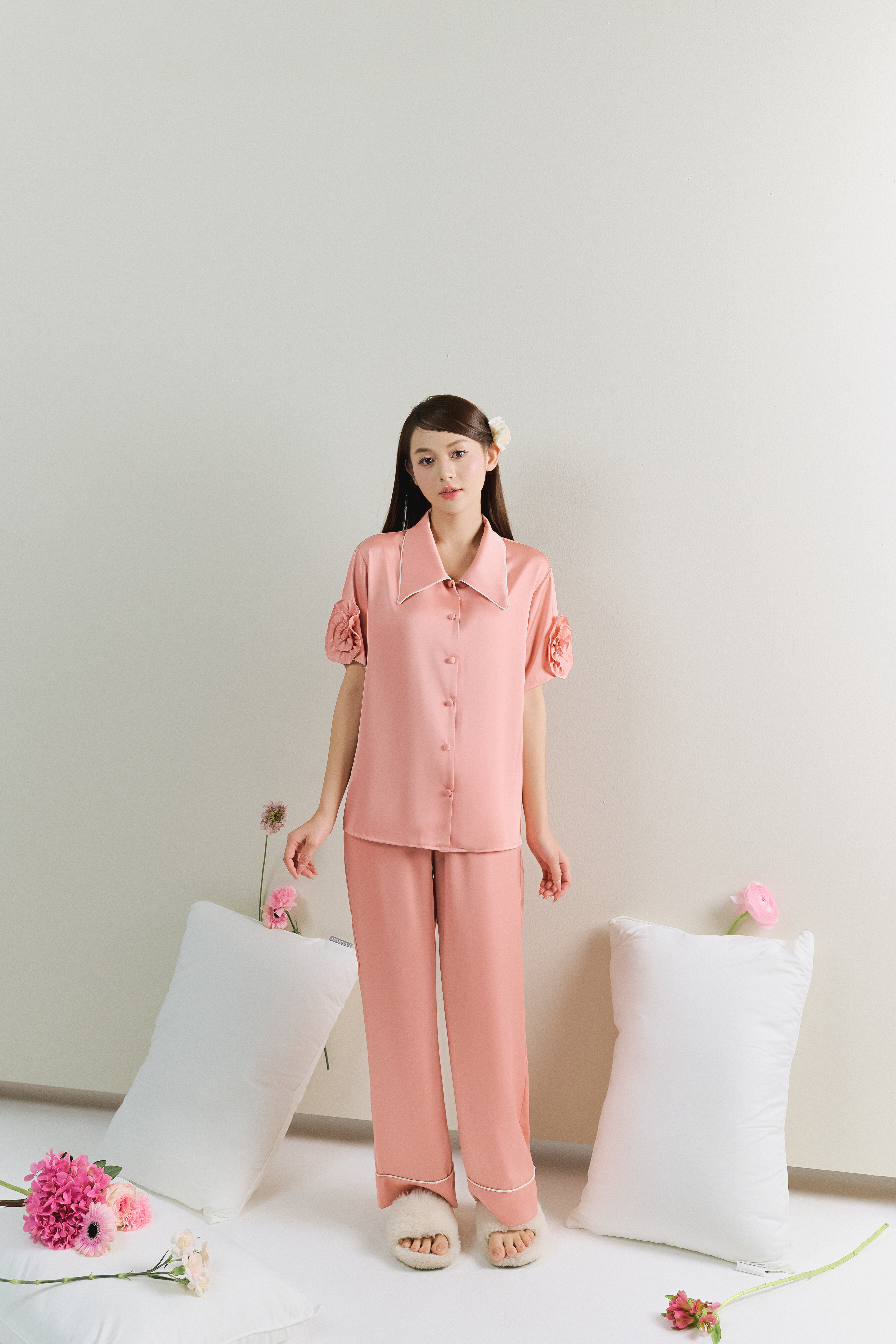 Bộ lụa áo cộc tay, quần dài BN610