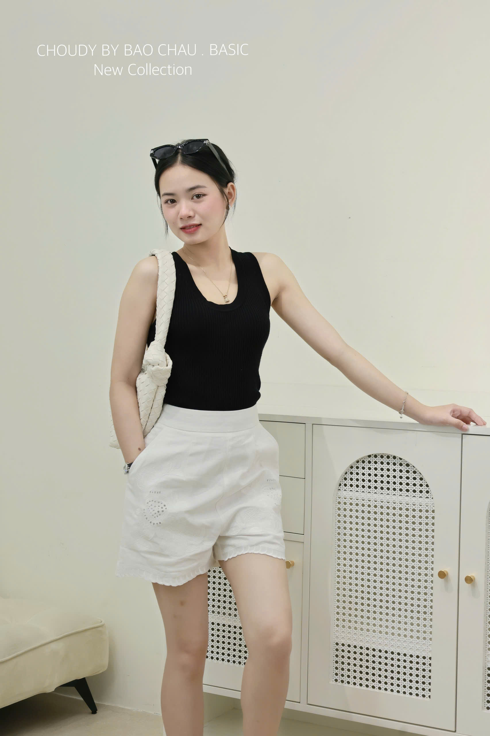 U41 QUẦN SHORT TRẮNG_thumbnail_1