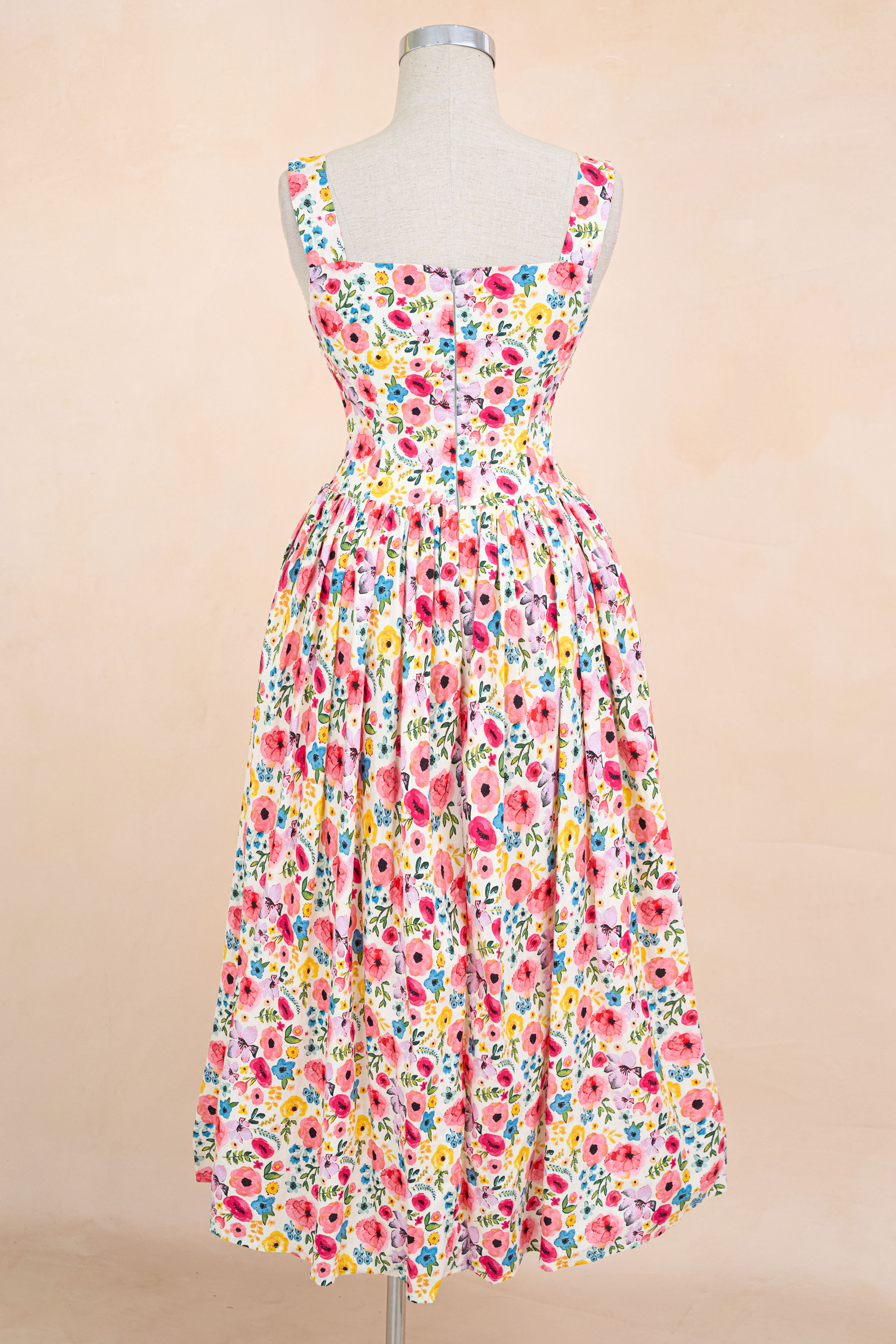 Đầm Hai Dây Hoa Lá Nhúm Ngực