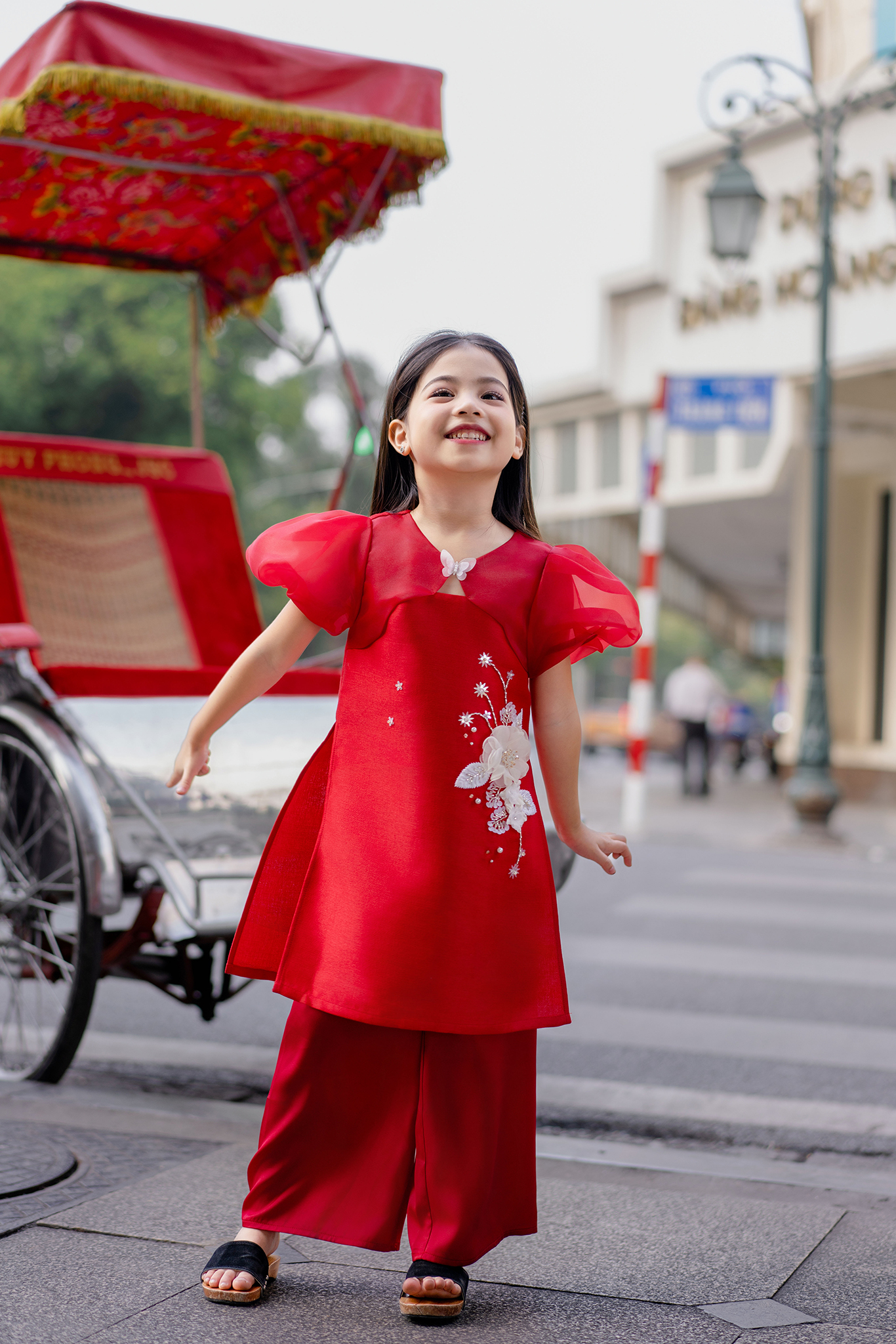 Áo dài Nhã Kỳ bé_thumbnail_2