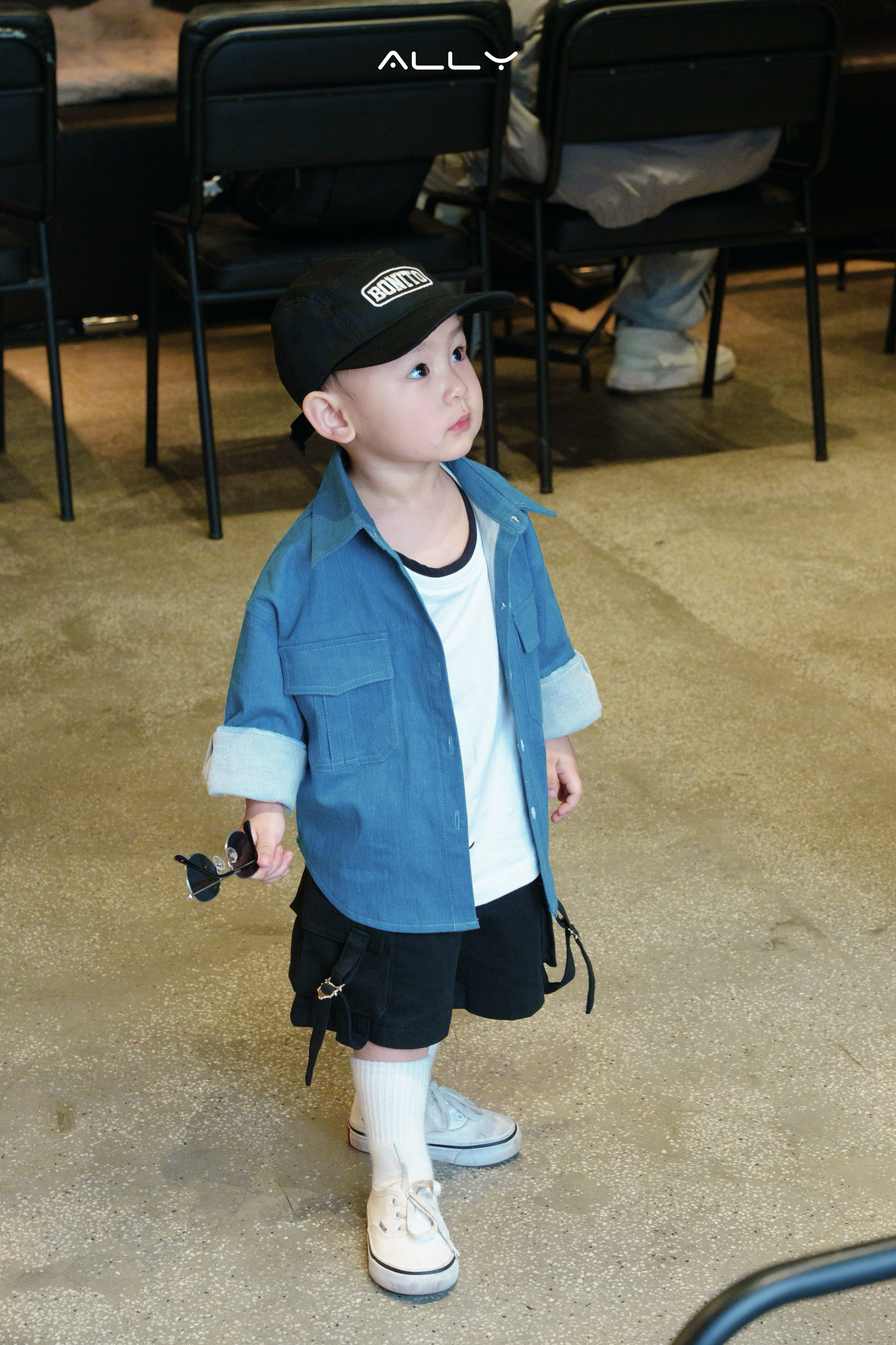 Quần short kaki túi hộp cho bé