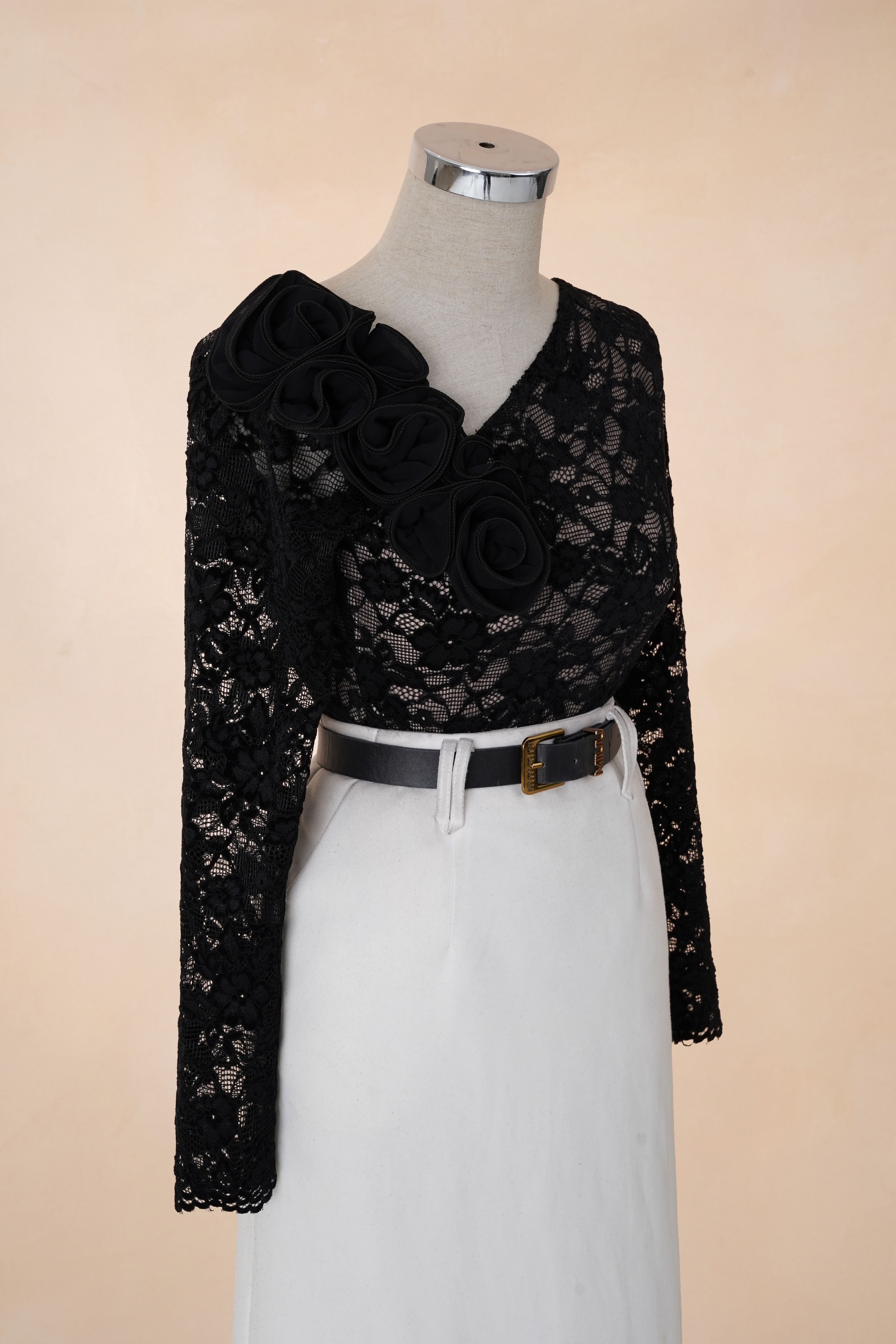 Áo Ren Cổ Lệch Hoa Vai_thumbnail_6