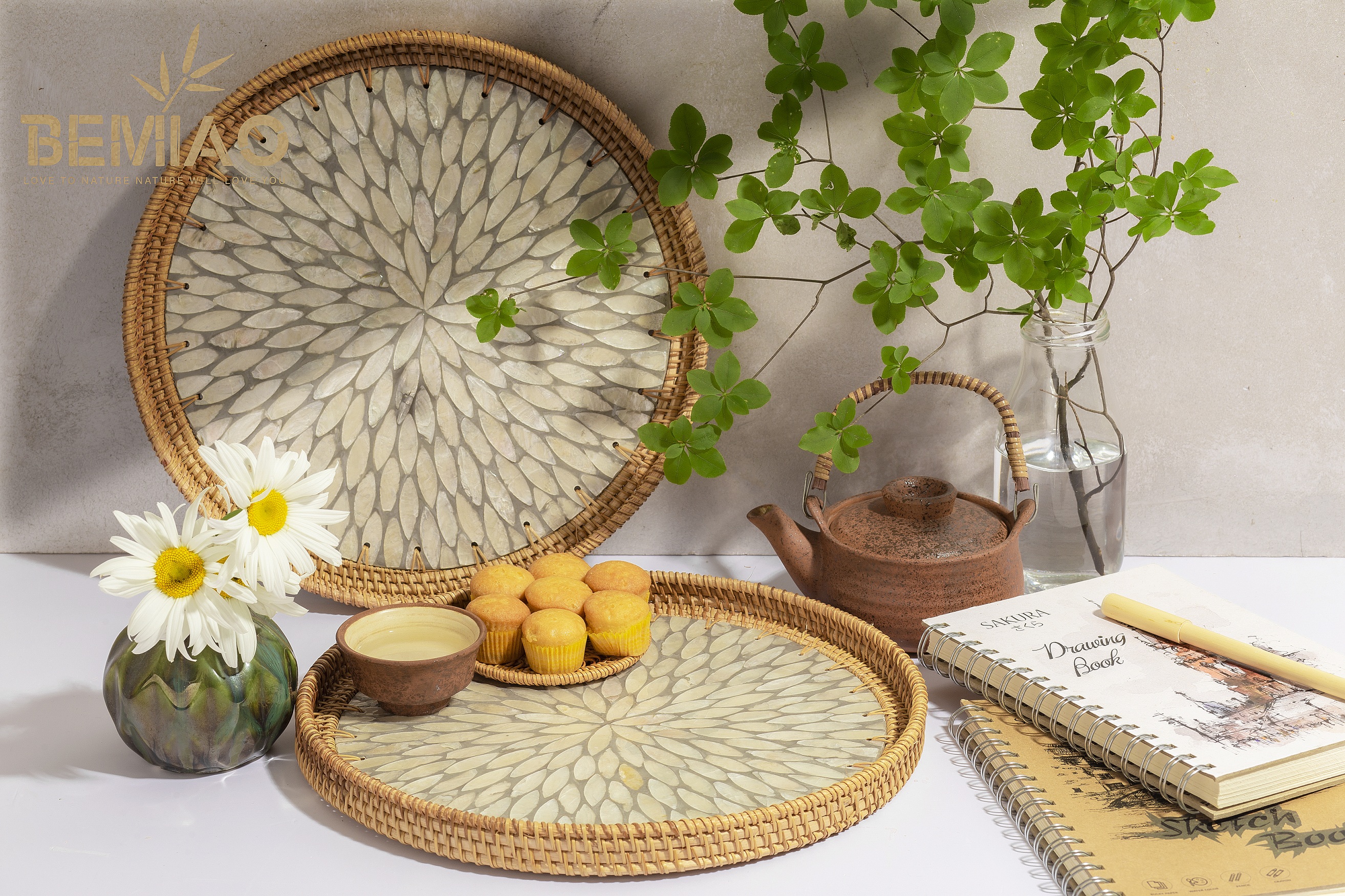 Mother Of Pearl Rattan Tray MD006