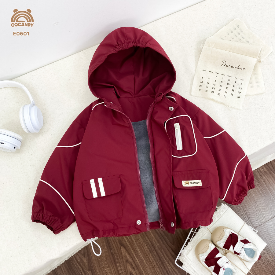 Áo khoác gió ĐỎ phối BE lót lông túi ngực logo COCANDY_thumbnail_3