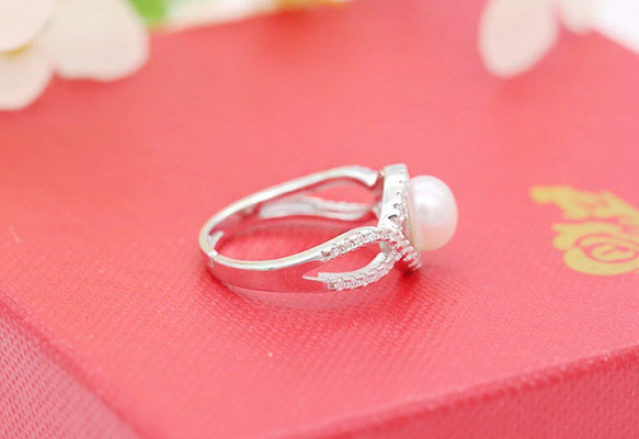 Bí quyết lựa chọn phụ kiện trang sức độc “miễn chê” khi dự tiệc!