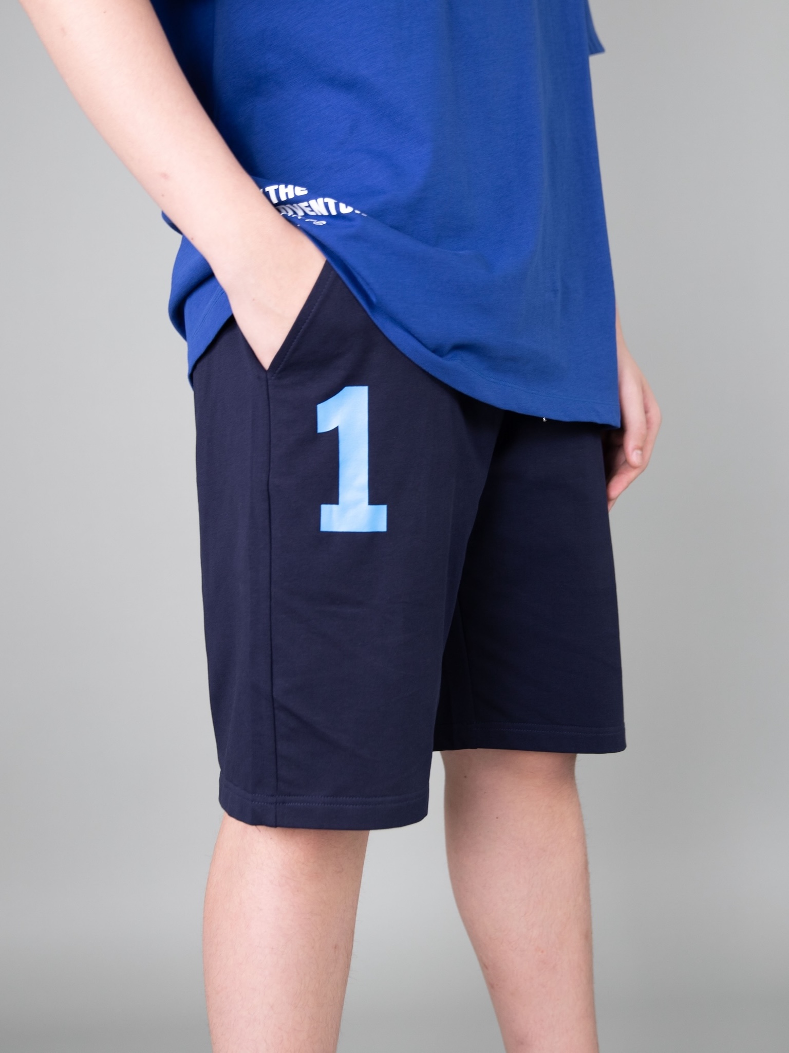 Quần short bé trai xanh đen in số 1_thumbnail_2