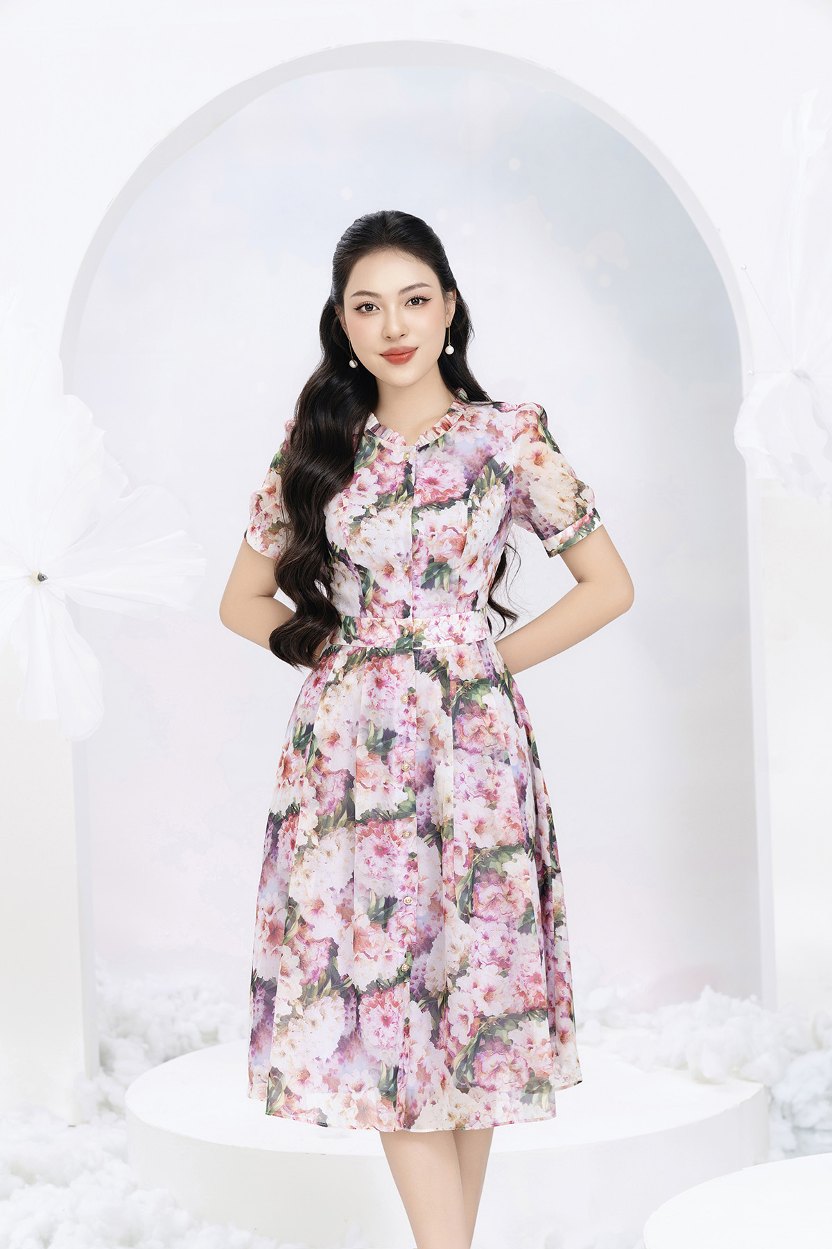 Đầm tơ hoa dạo phố cổ nhún tay ngắn D3021